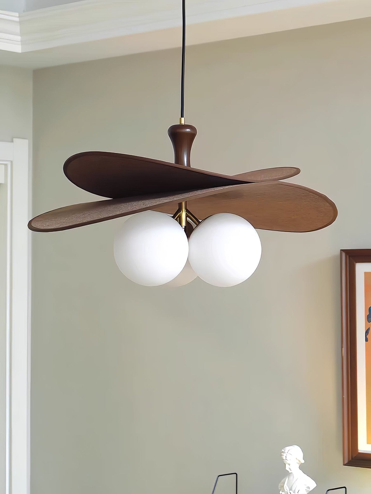 Flintis Petals Chandelier