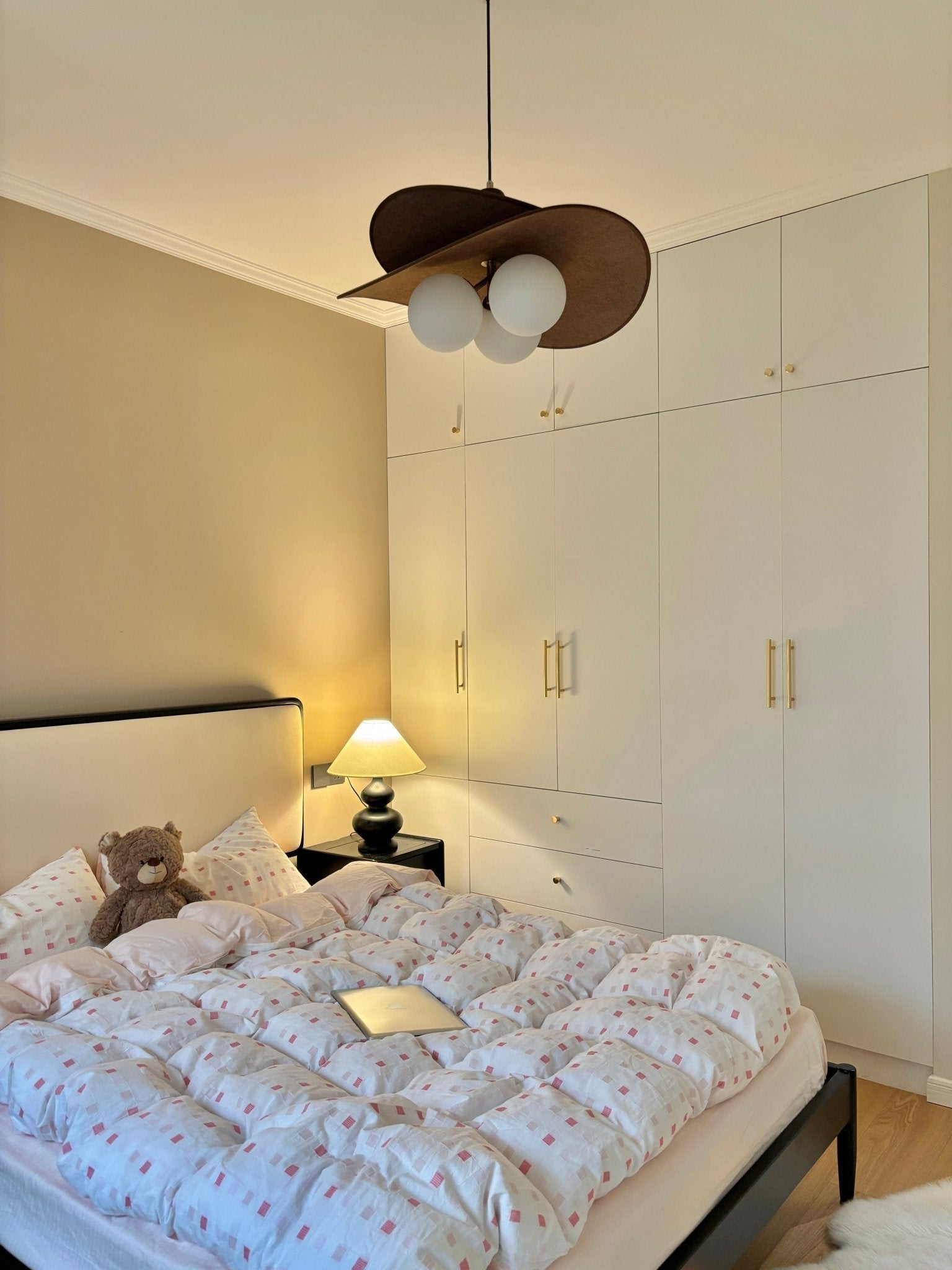 Bloom Petals Chandelier - Neutral Decor