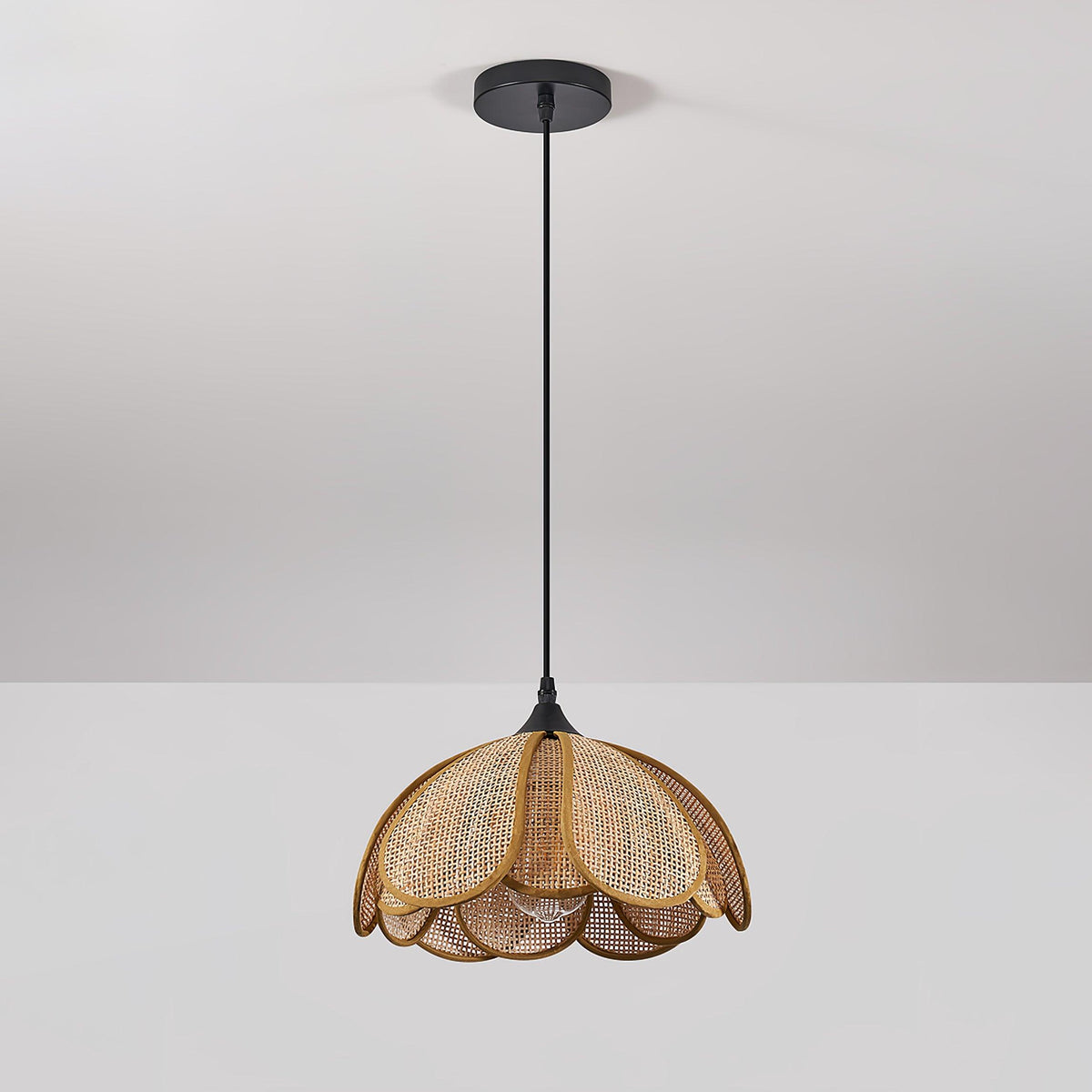 Dyor Elegance Bloom Rattan Fabric Pendant Lamp