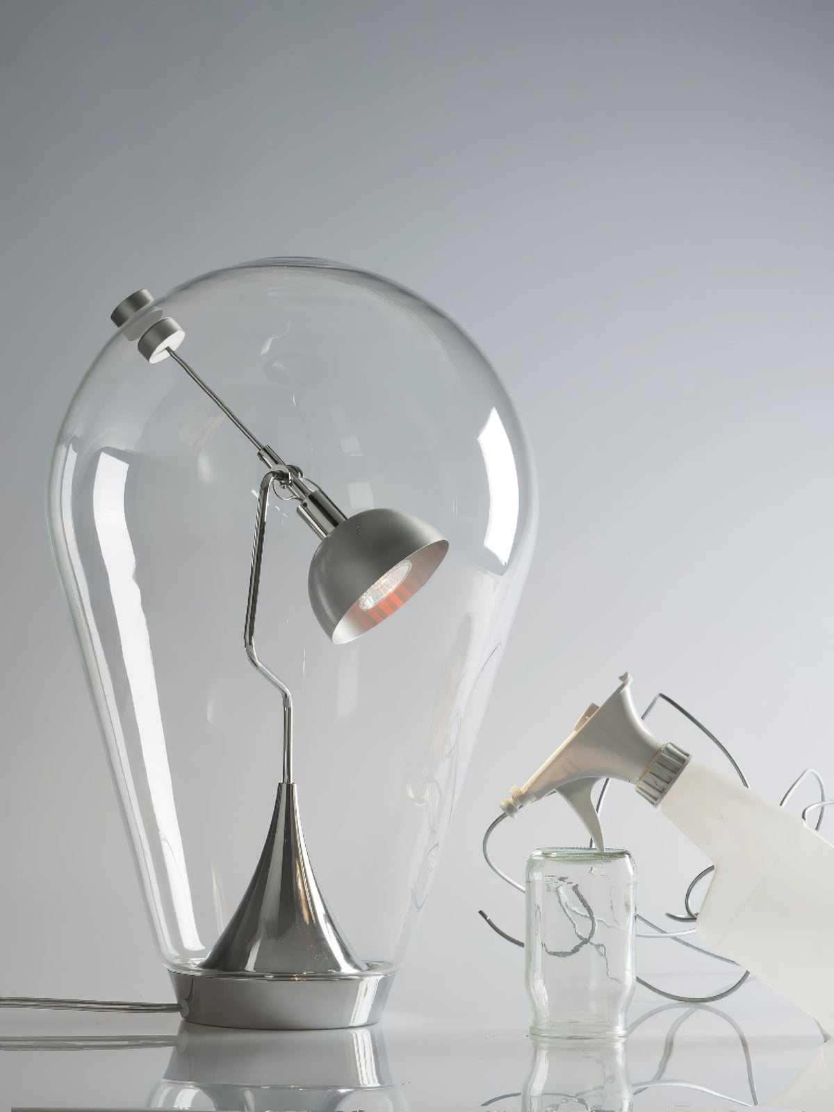 Veroce Glass Industrial Table Lamp
