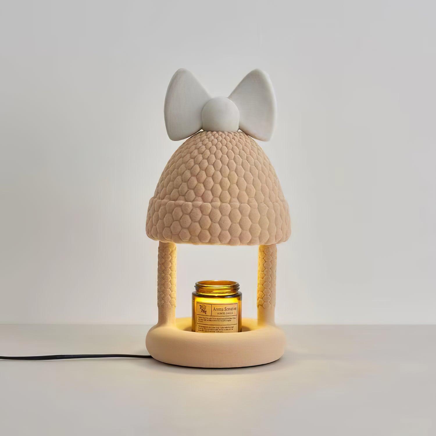 Zarinil Flocked Resin Playful Table Lamp