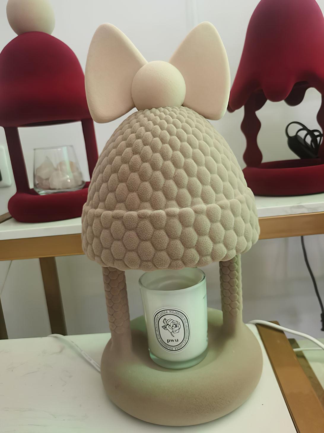Zarinil Flocked Resin Playful Table Lamp