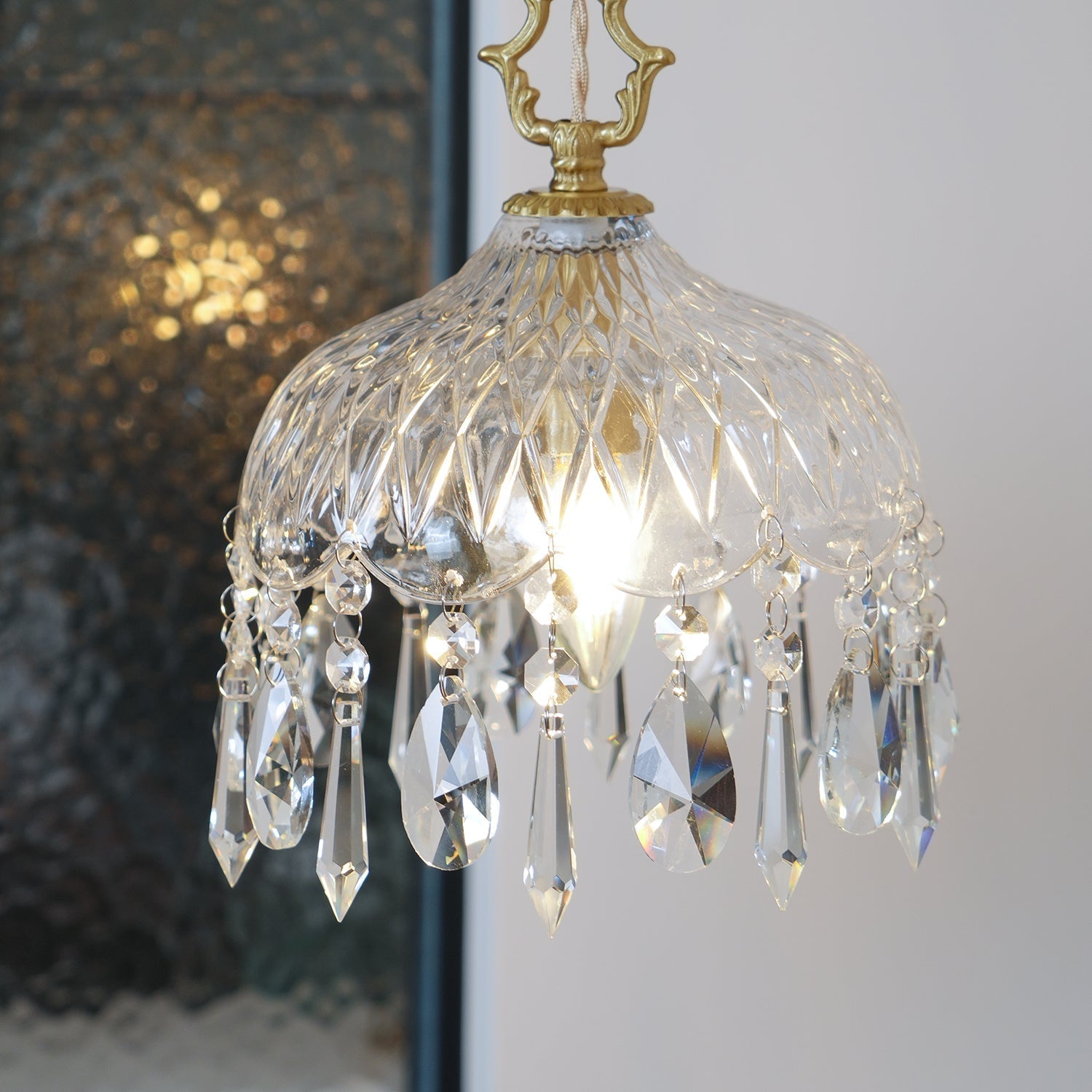 Elyran Crystal Vintage Pendant Lamp - Neutral Decor