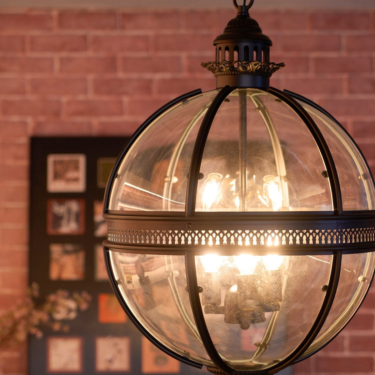 Epoch Retro Braeden Pendant Light Glass