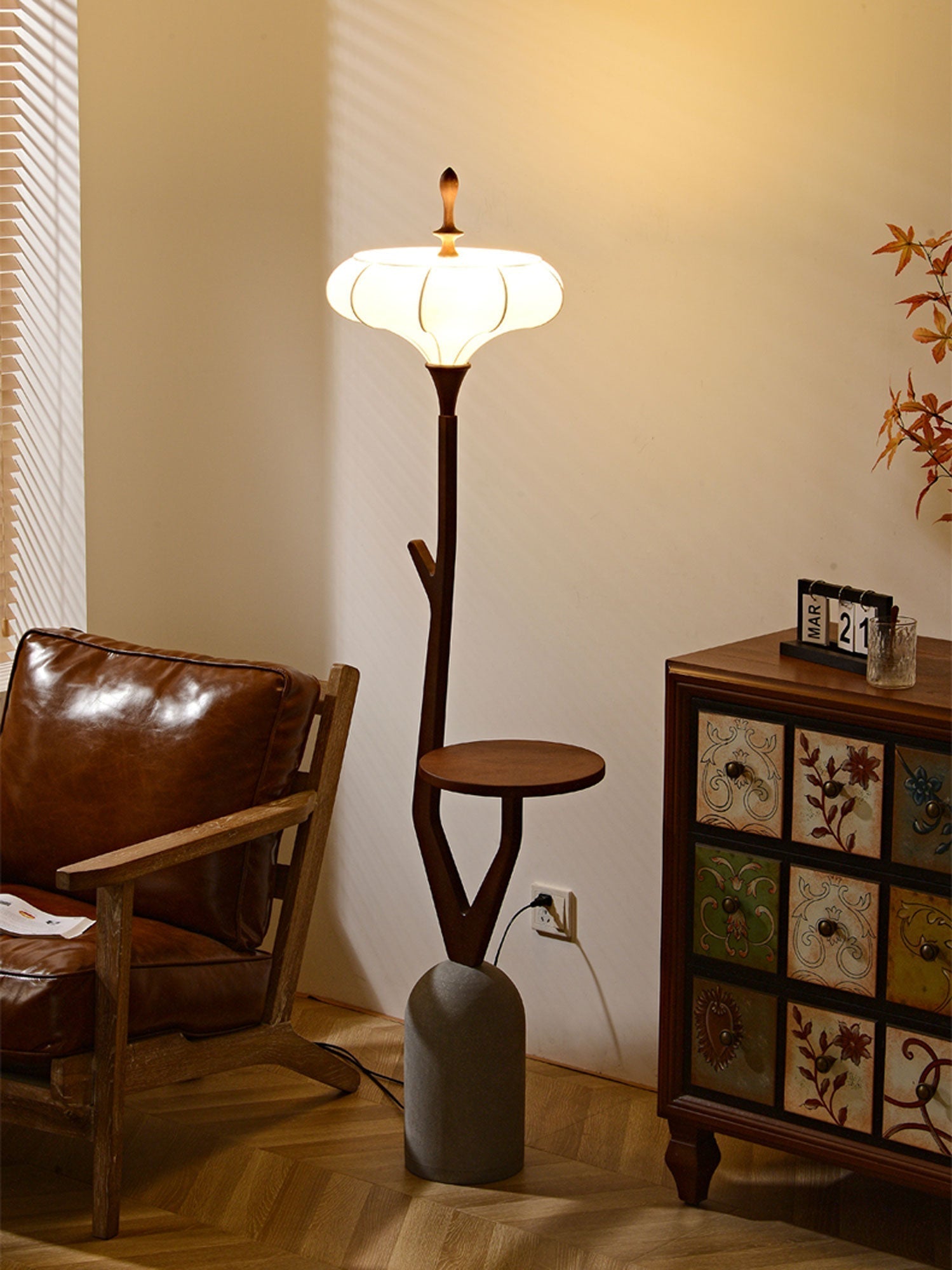Flor Fashion Wood Floor Lamp