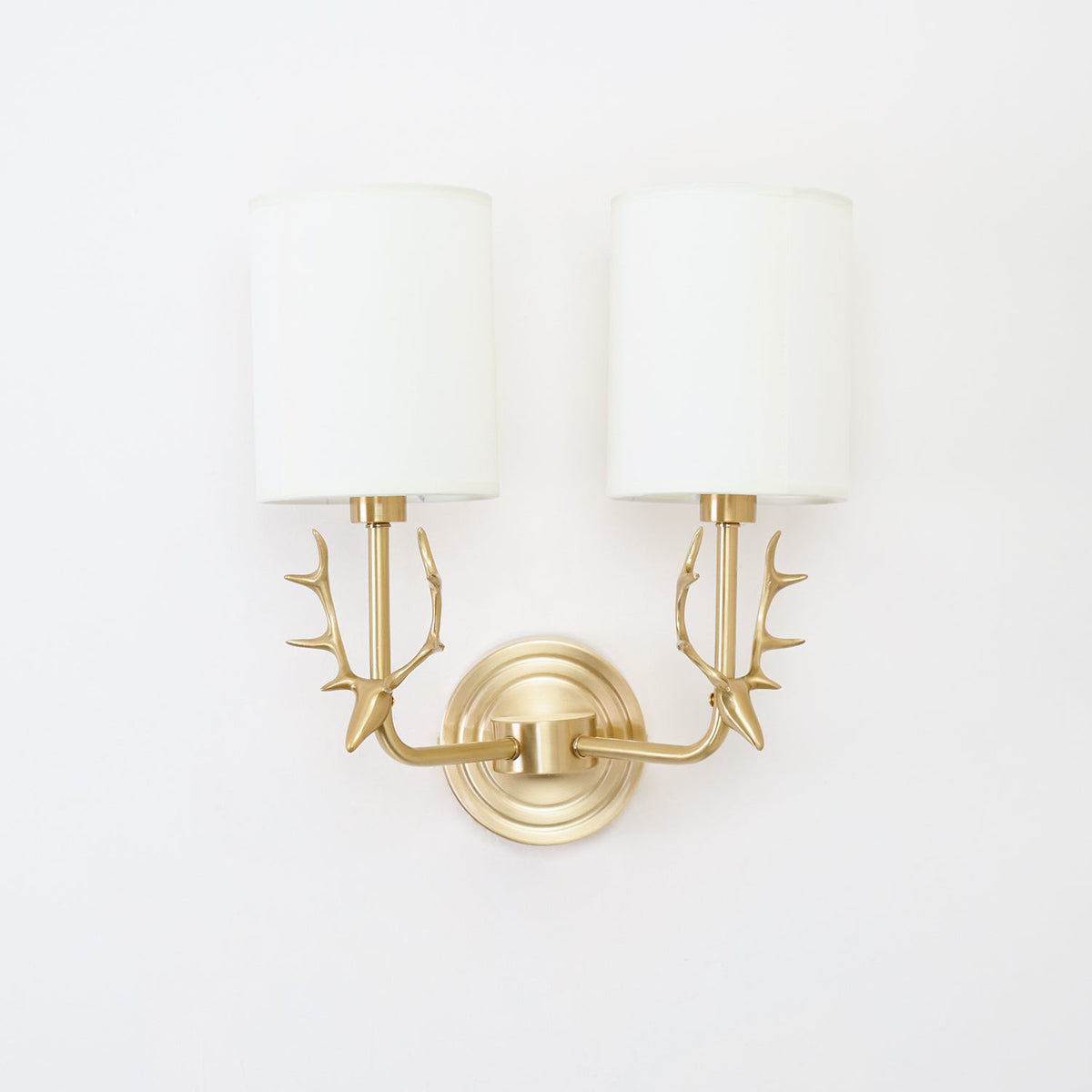 Auriviella Elegance Deer Head Brass Wall Light