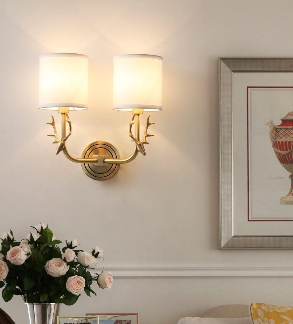 Noble Elegance Deer Head Brass Wall Light - Neutral Decor