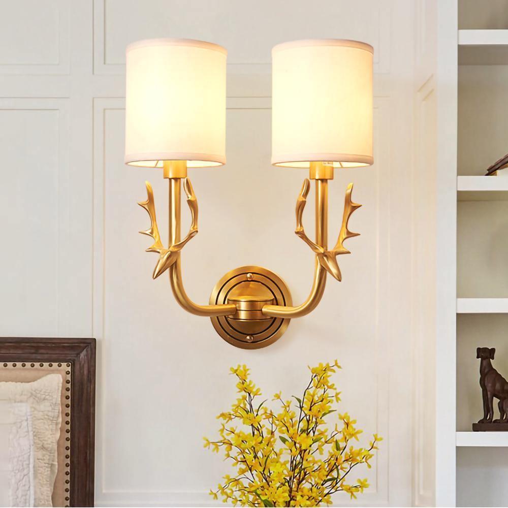 Noble Elegance Deer Head Brass Wall Light - Neutral Decor