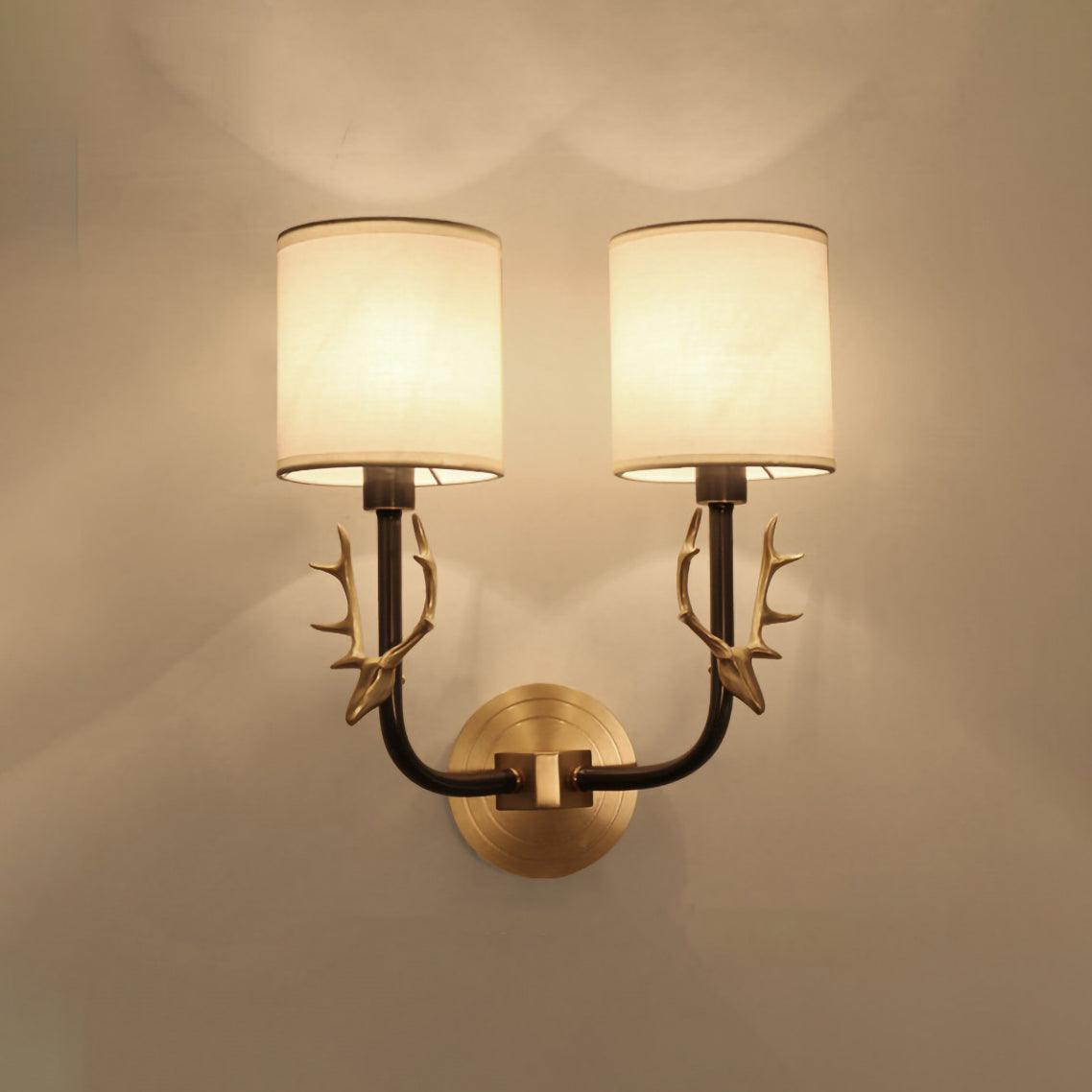Noble Elegance Deer Head Brass Wall Light - Neutral Decor