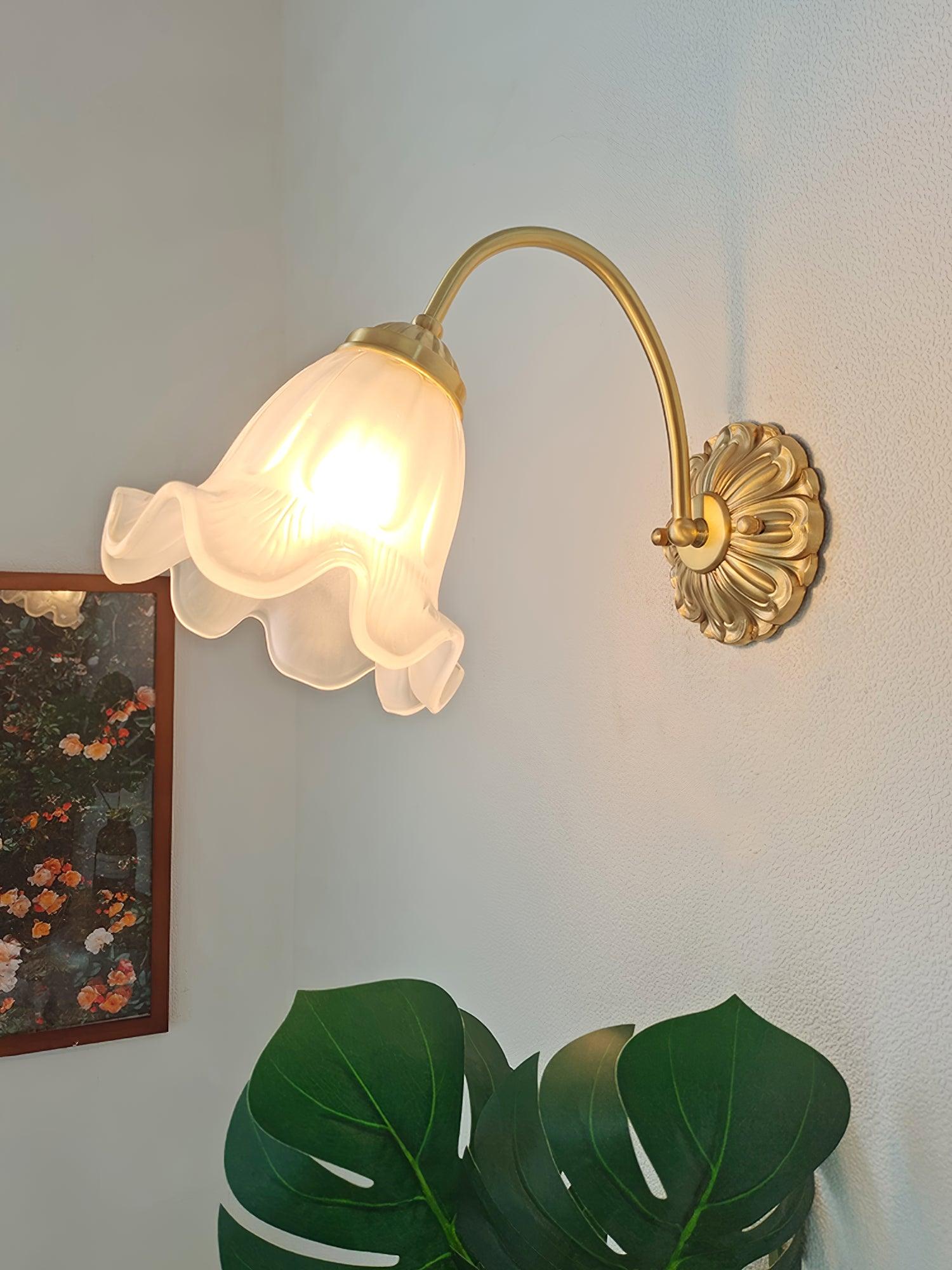 Celereria Vintage Glass Sconce