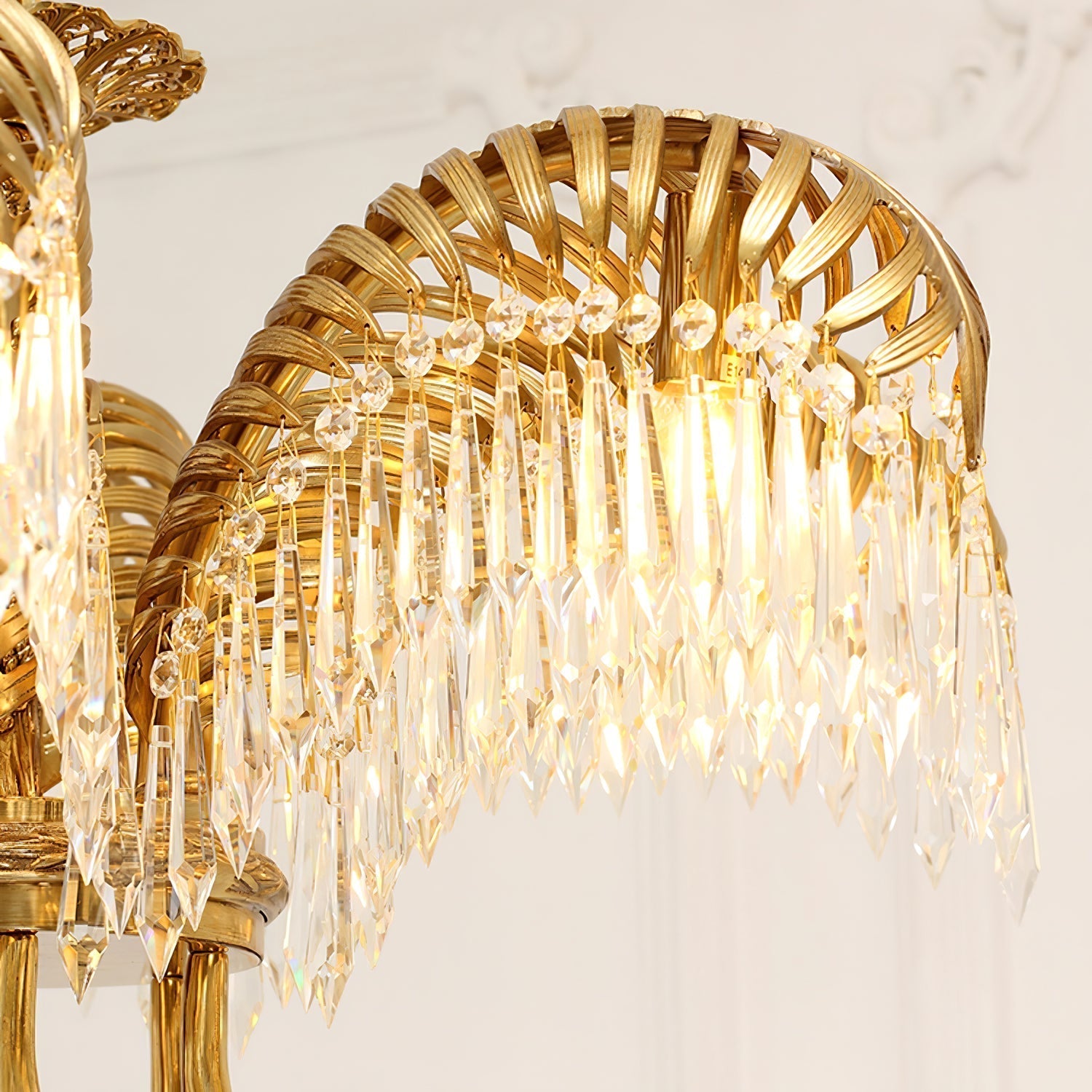 Odoraris Regal Brass Crystal Chandelier - Neutral Decor