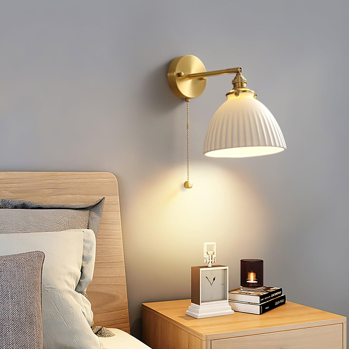 Oriiraria Wall Lamp Pleated Ceramic Brass