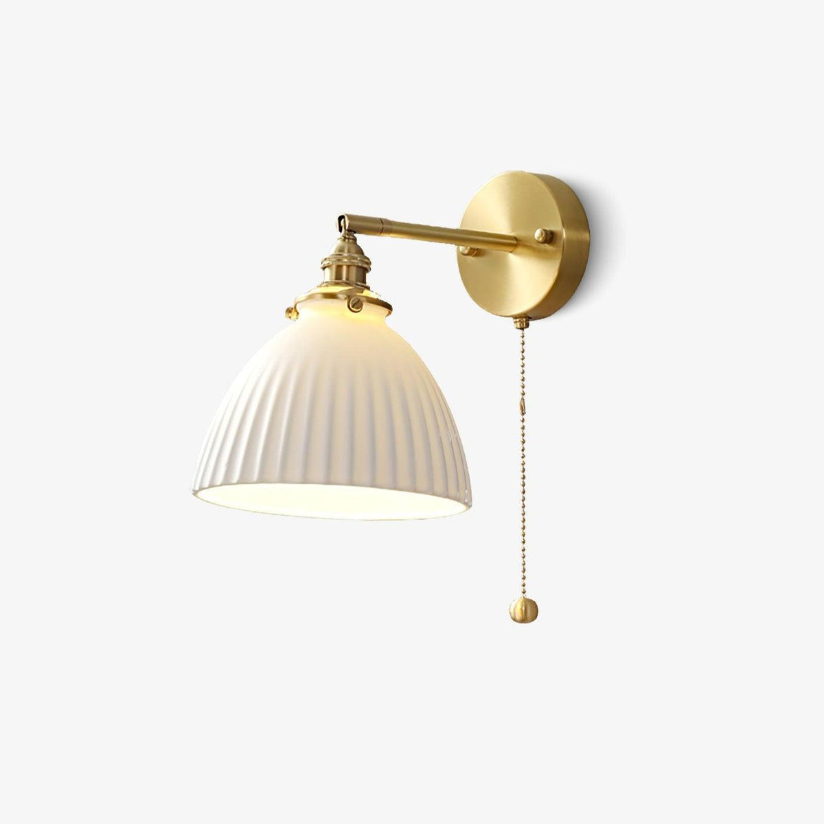 Oriiraria Wall Lamp Pleated Ceramic Brass