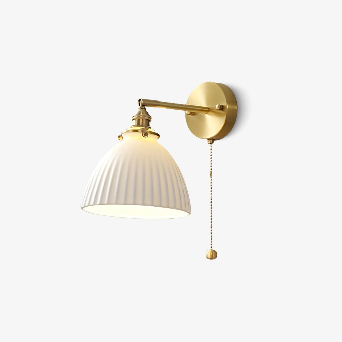 Oriiraria Wall Lamp Pleated Ceramic Brass