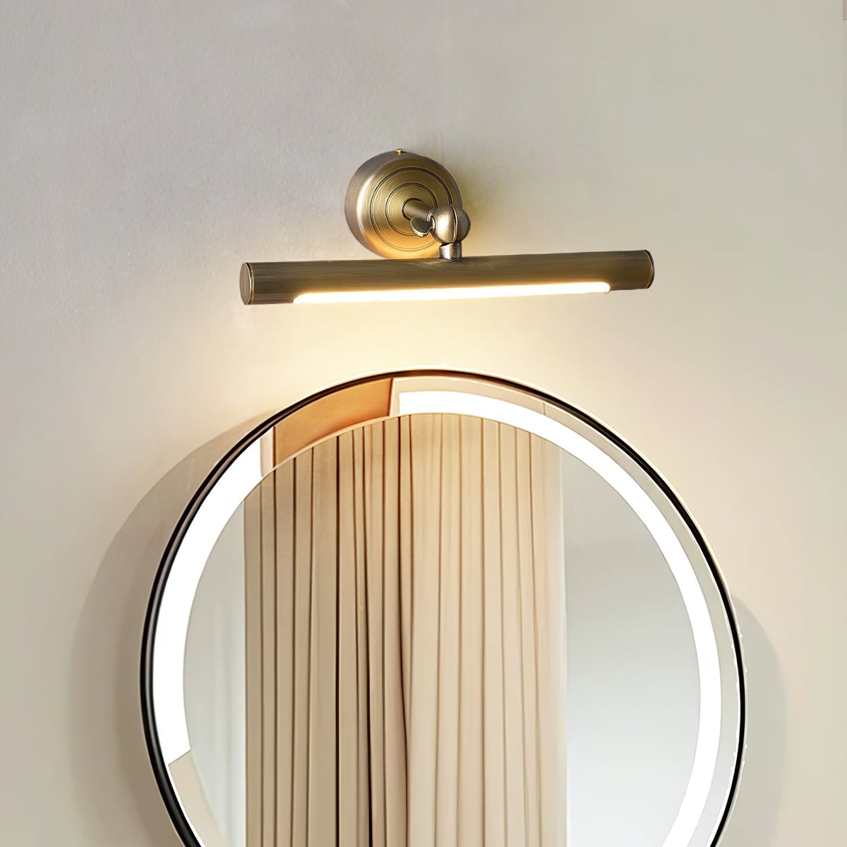 Novara Vanity Wall Light