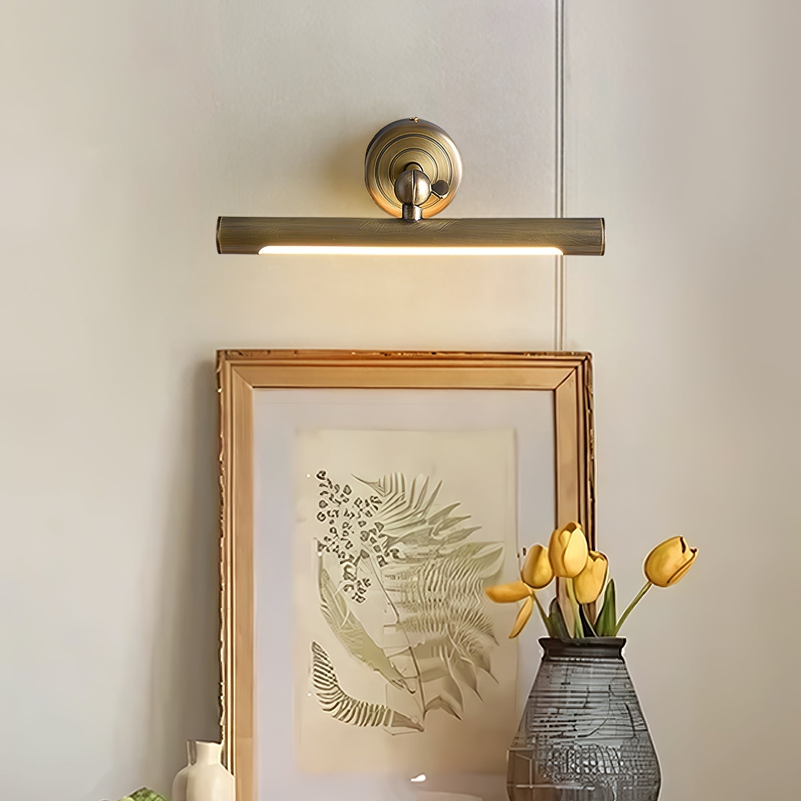 Novara Vanity Wall Light
