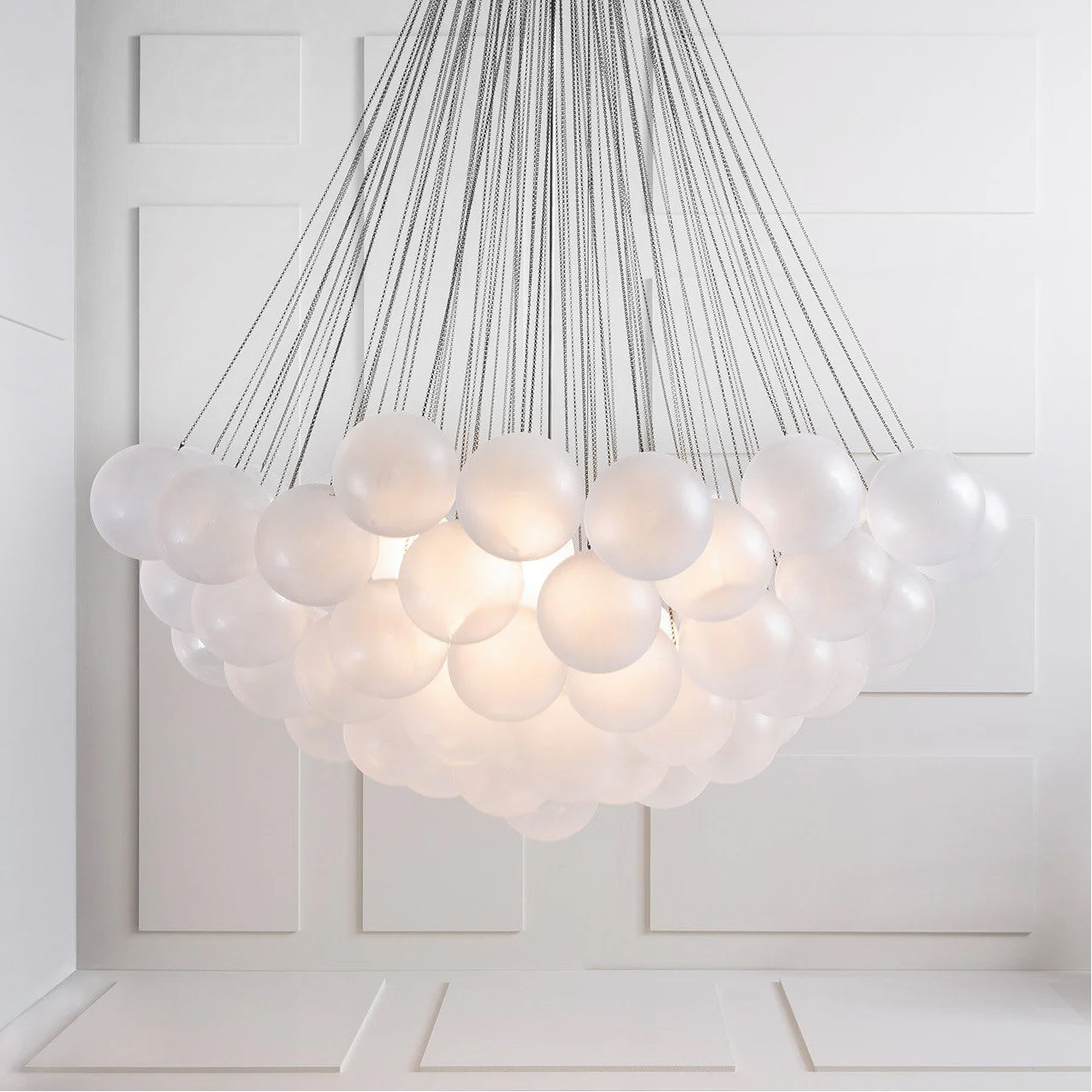 Eiririra Chandelier Bubble Frosted Glass