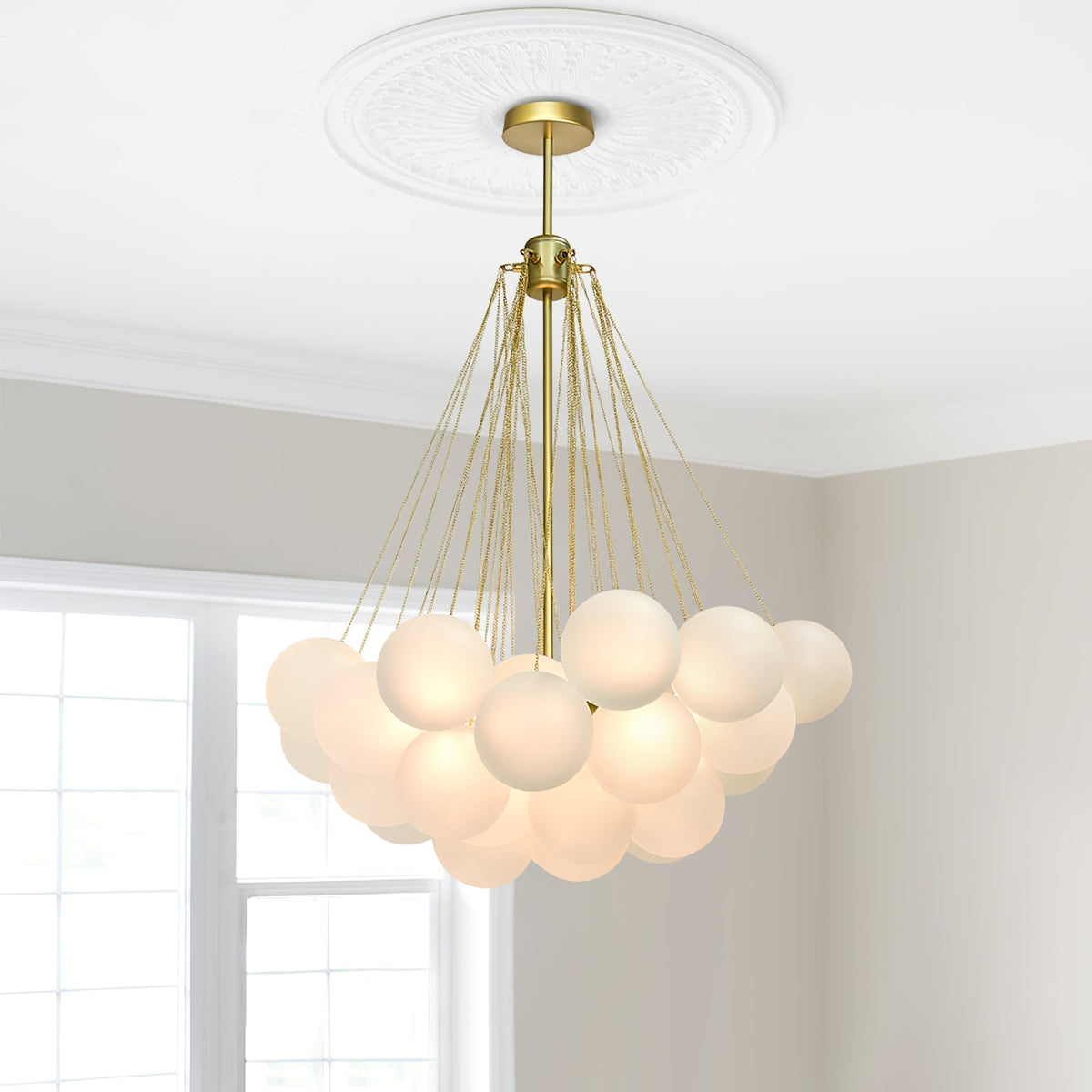 Eiririra Chandelier Bubble Frosted Glass