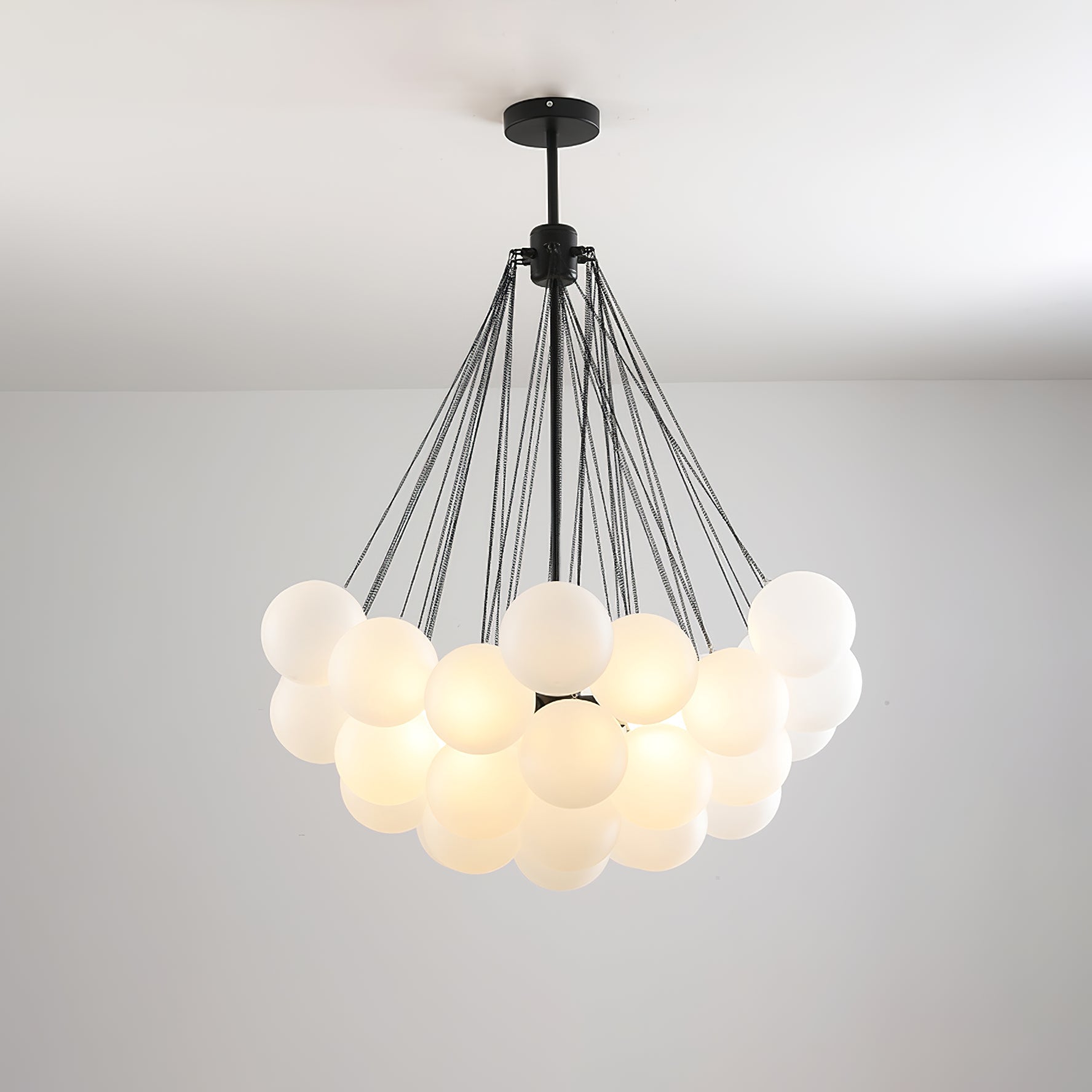 Eiririra Chandelier Bubble Frosted Glass