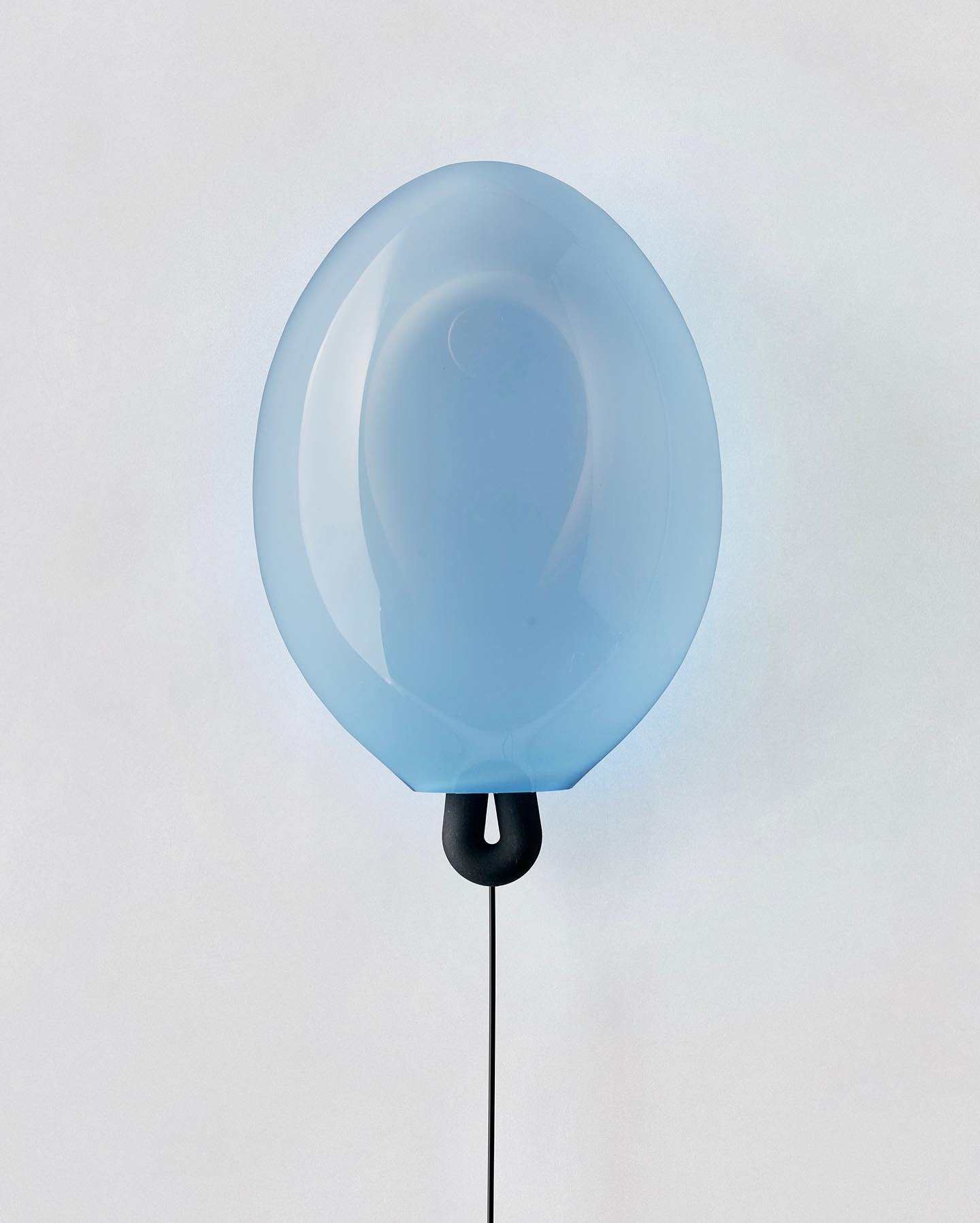 Lysolila Premium Nordic Art Glass Wall Light
