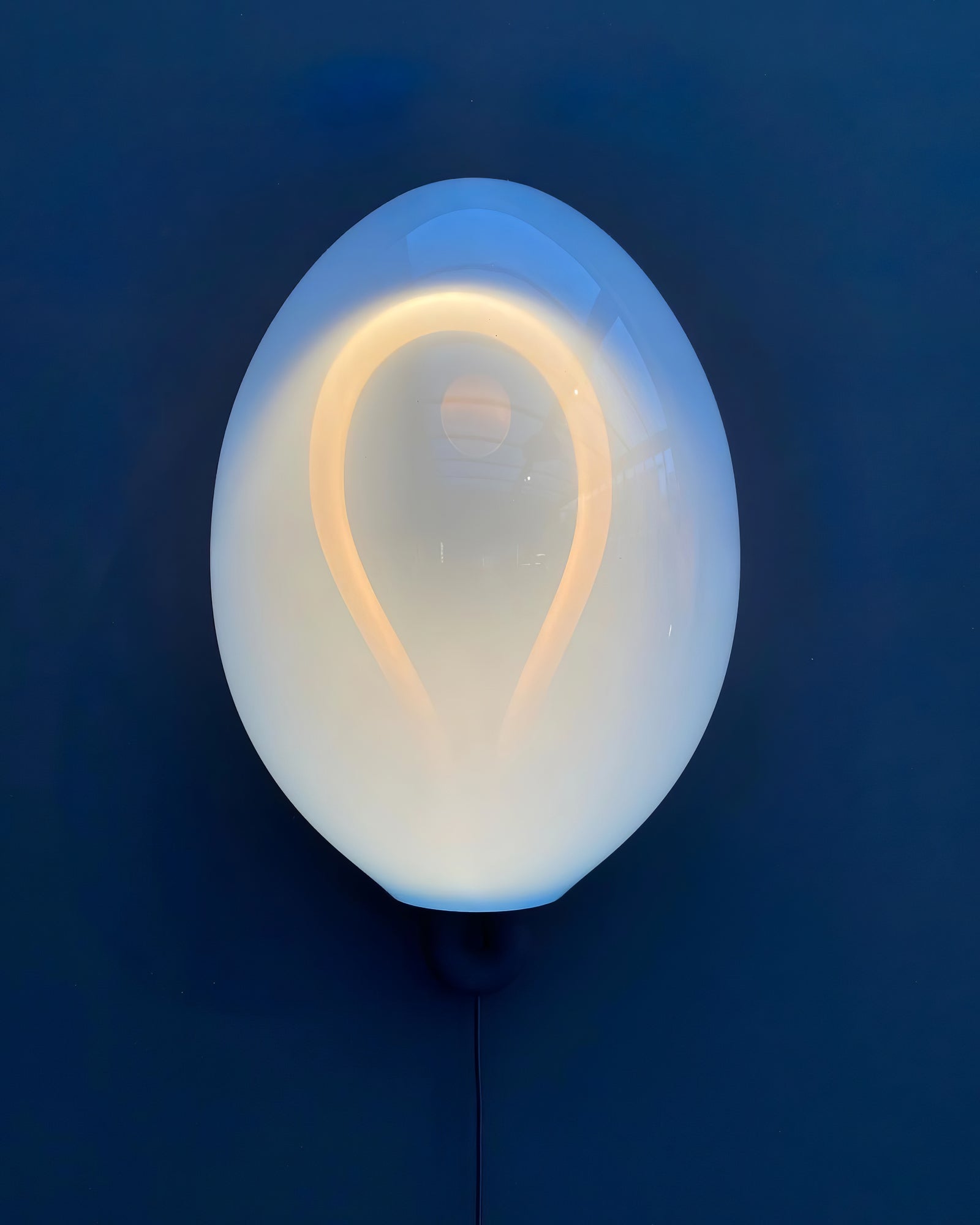 Lysolila Premium Nordic Art Glass Wall Light