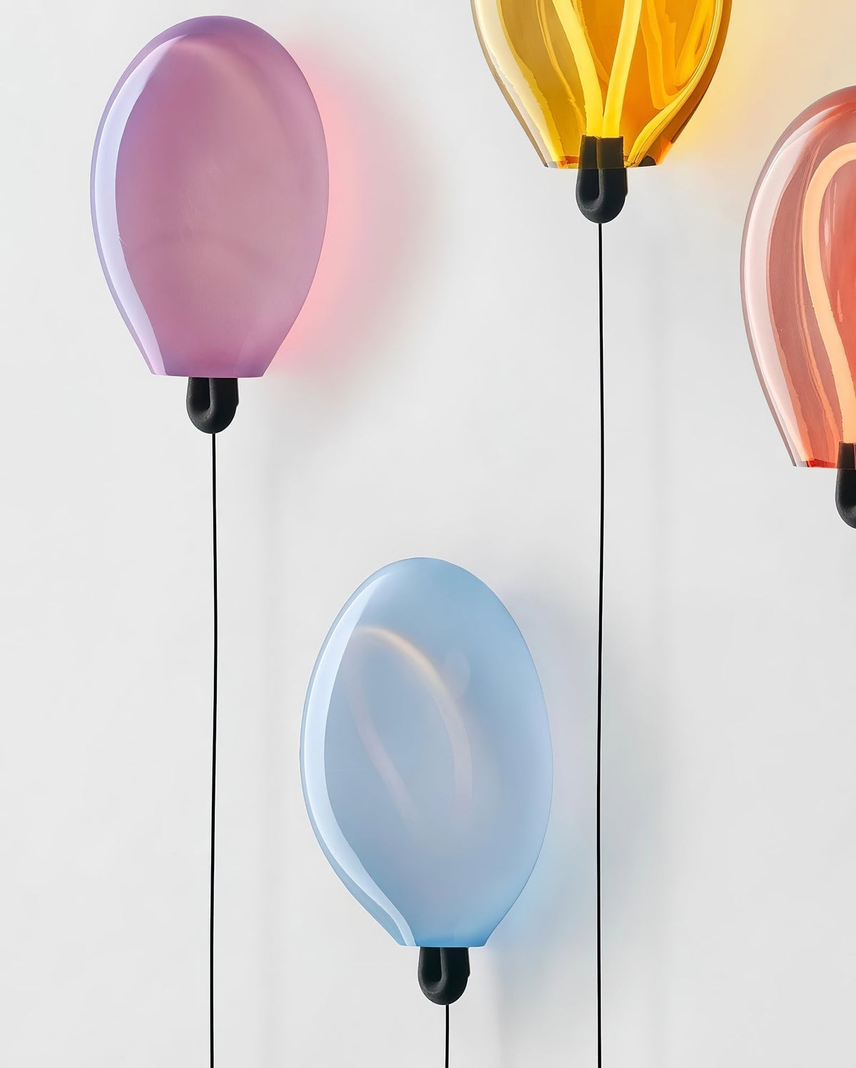 Lysolila Premium Nordic Art Glass Wall Light