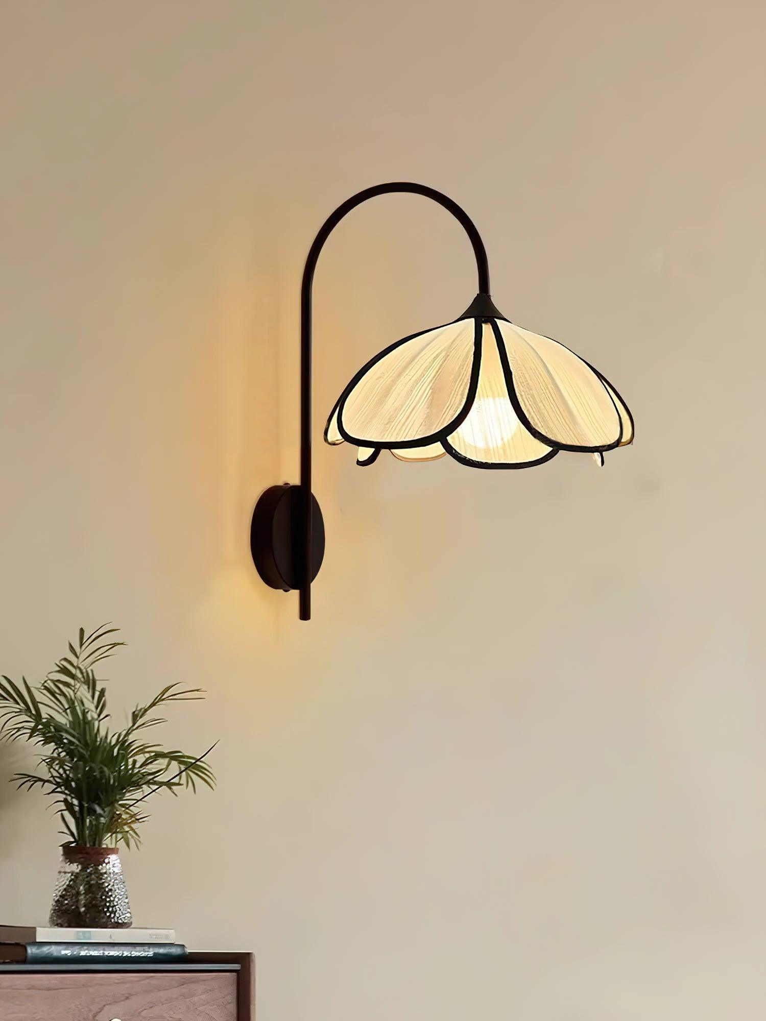 Ivsiliel Natural Burnt Petal Wall Lamp - Neutral Decor