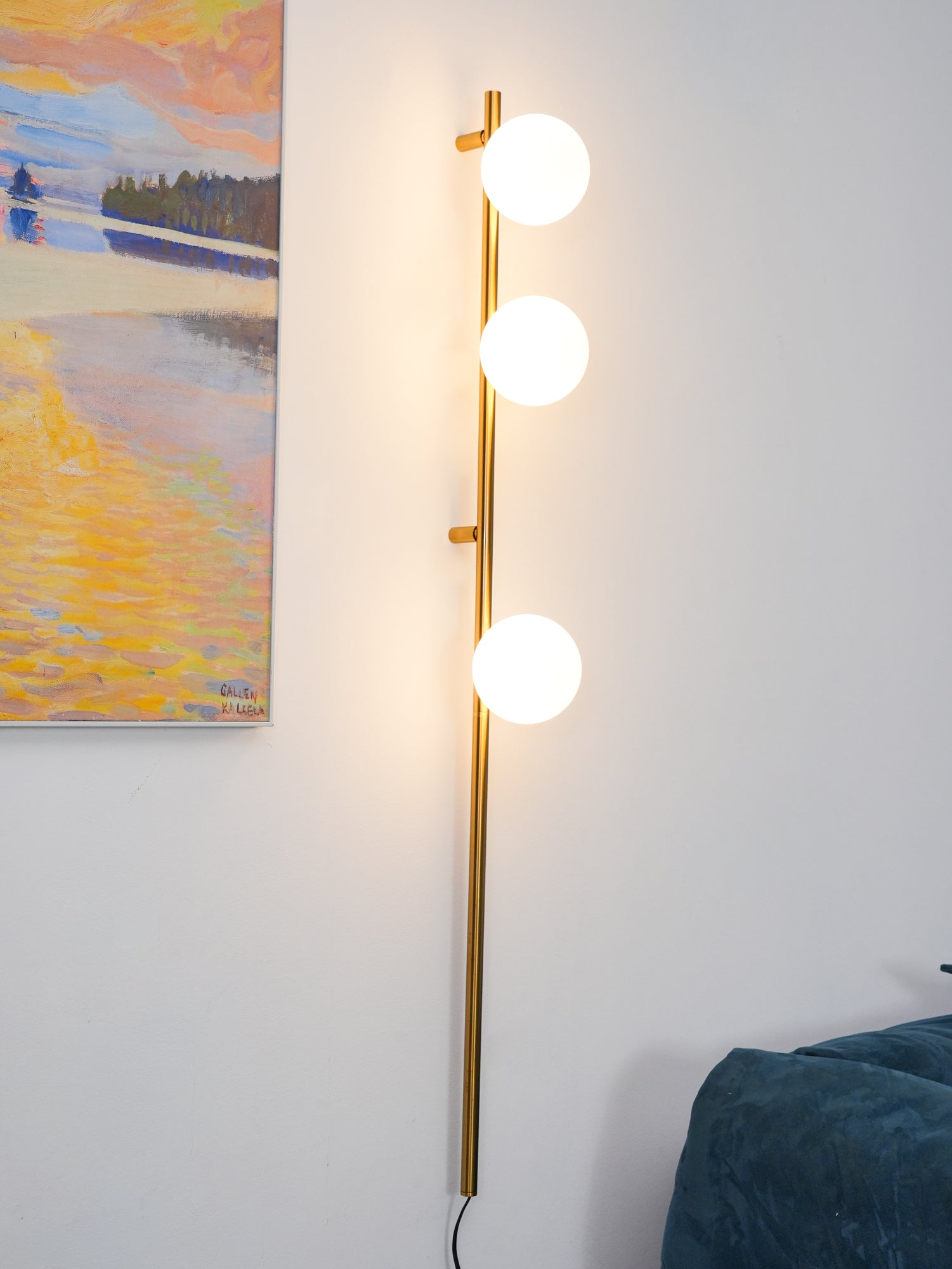 Ultheia Modern Minimalist Candied Balls Glass Wall Light