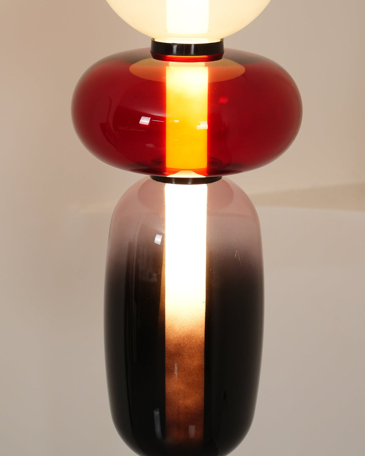 Lioroia Floor Lamp