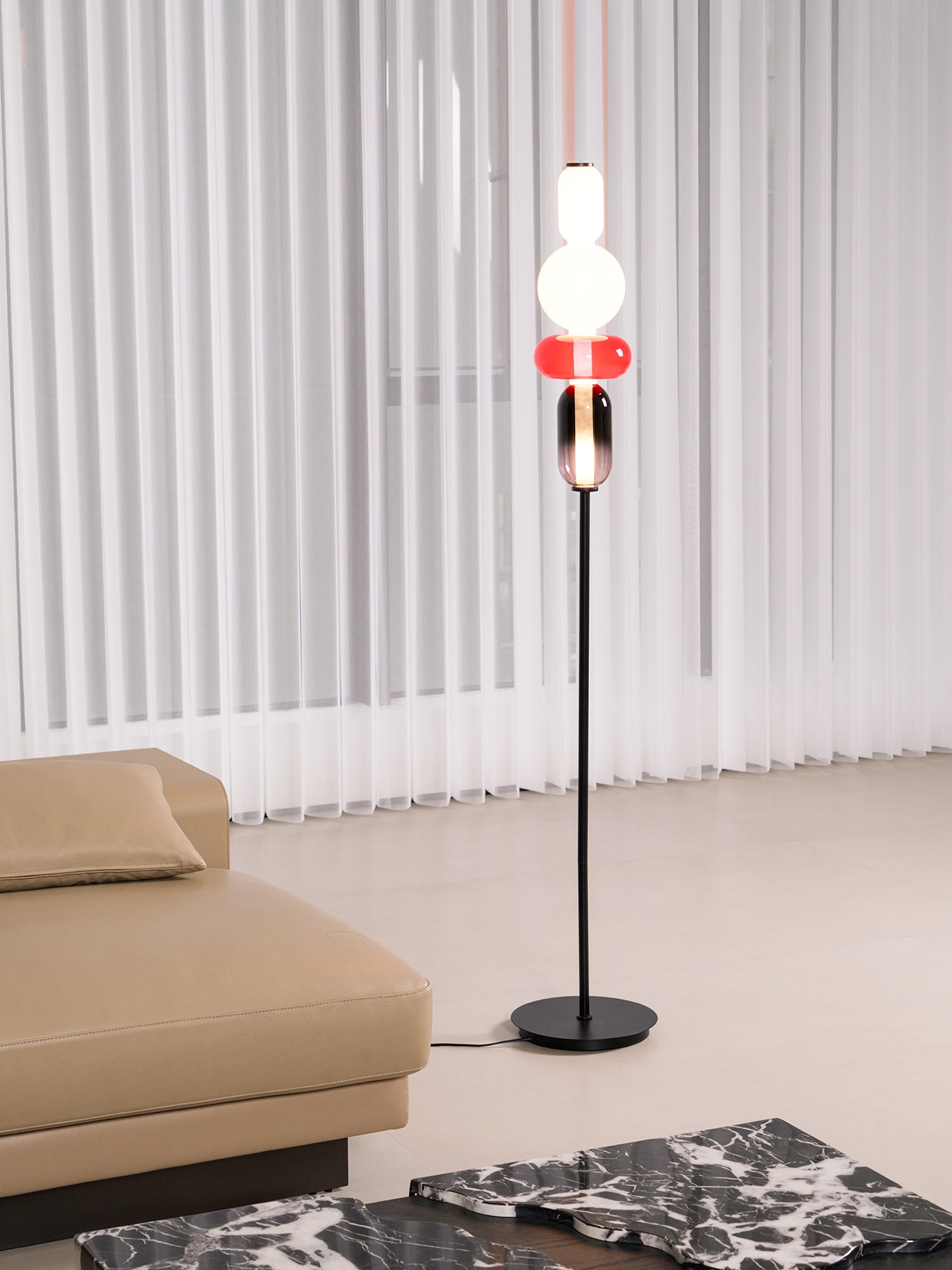 Lioroia Floor Lamp