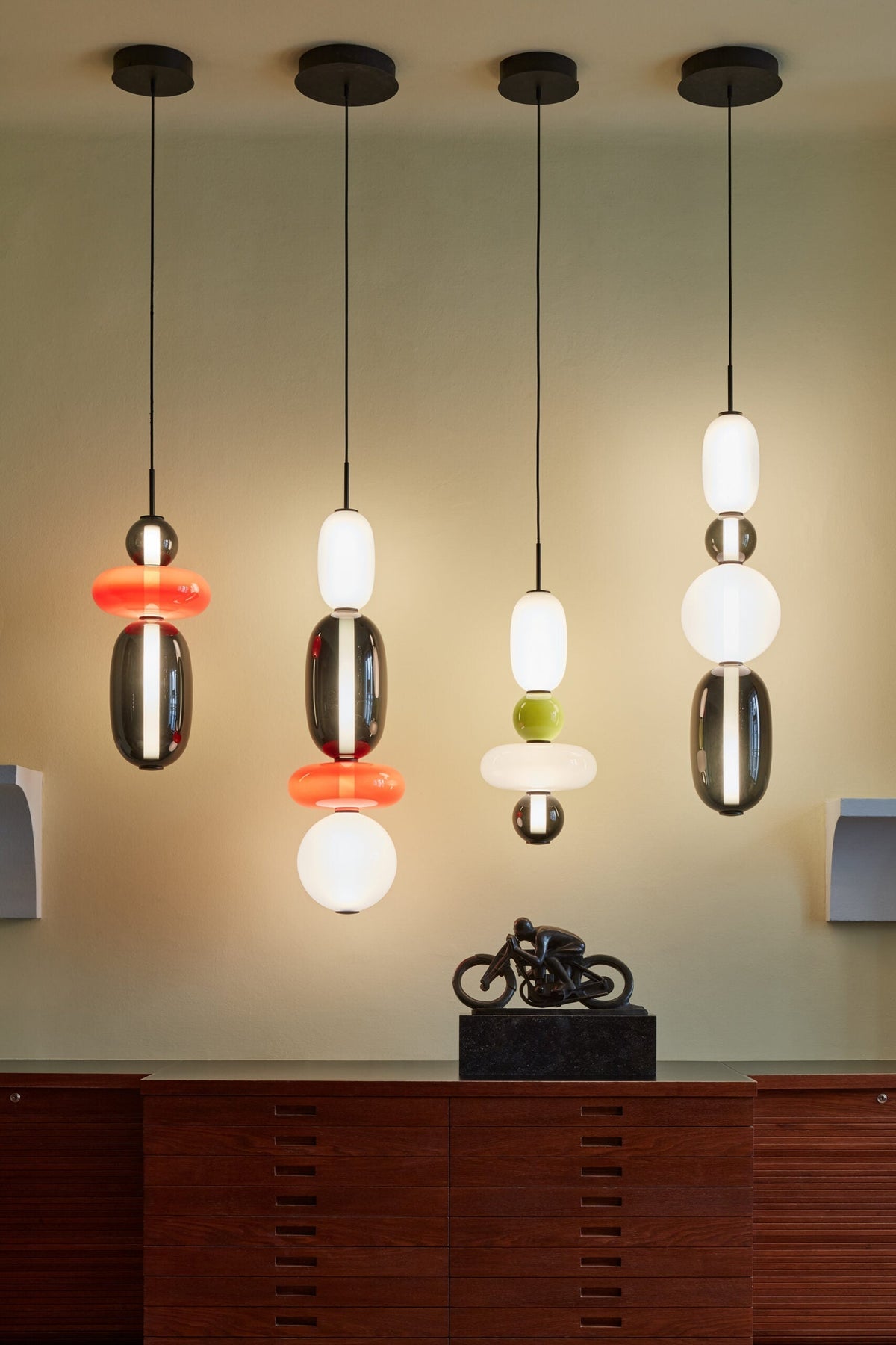 Zodore Premium Art Stained Glass Pendant Lamp