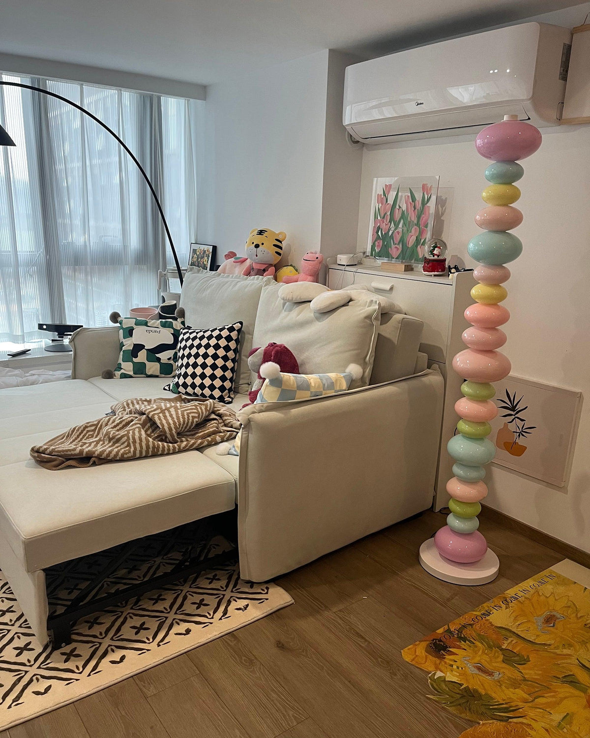 Avelare Marble Atristic Floor Lamp