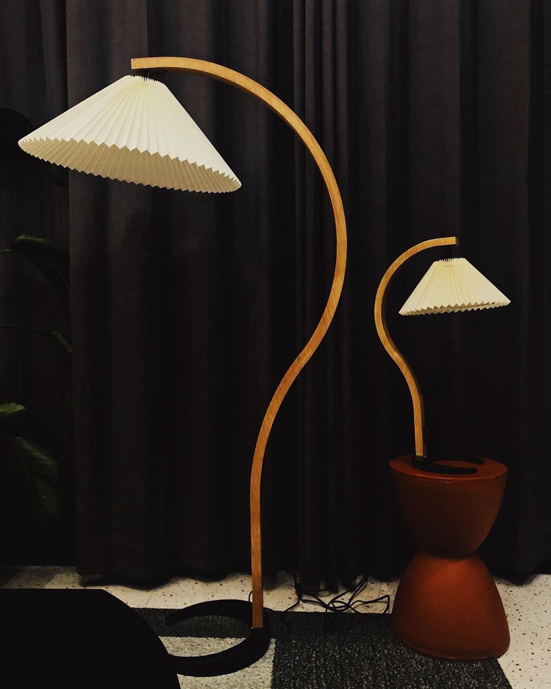 Viaro Wood Floor Lamp