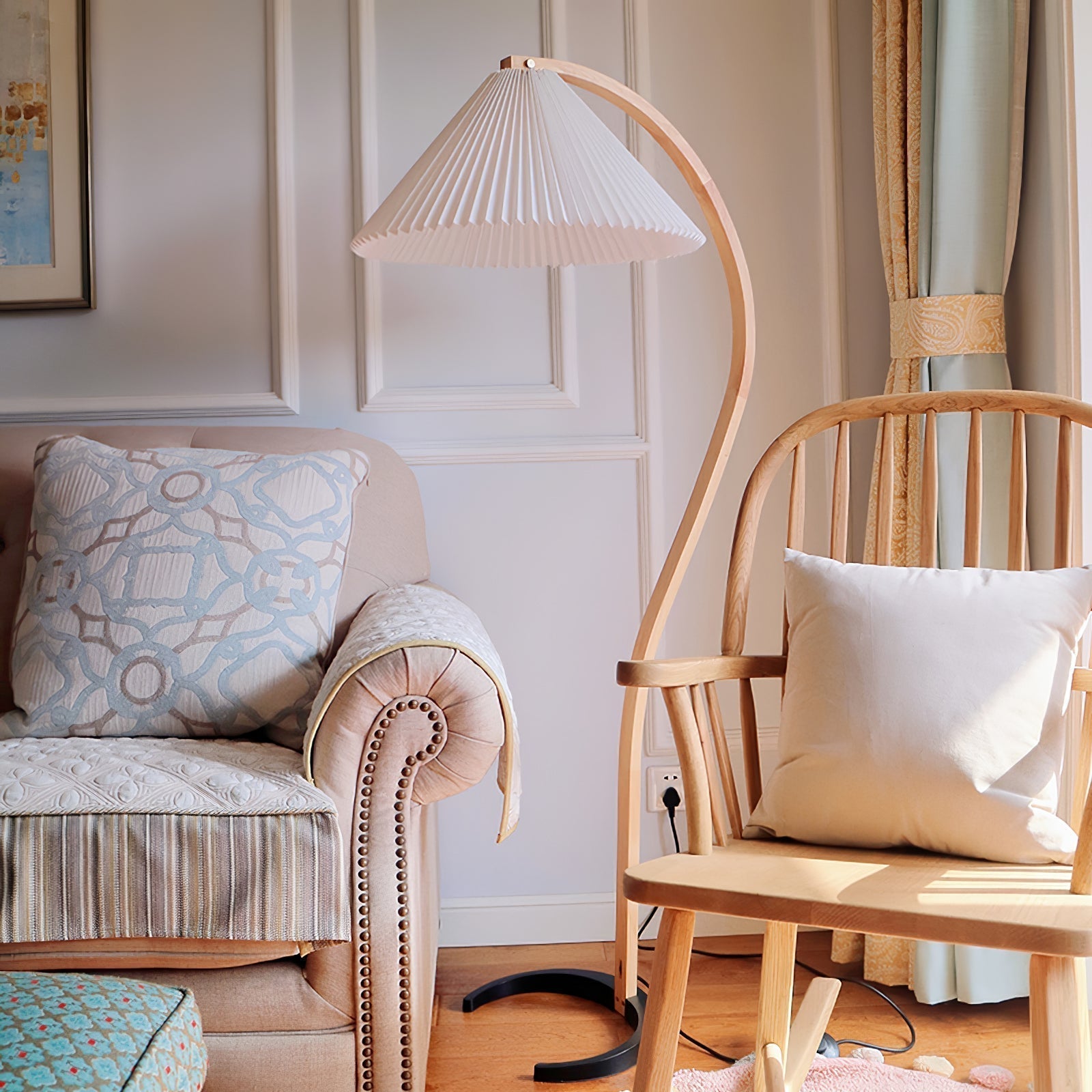 Viaro Wood Floor Lamp