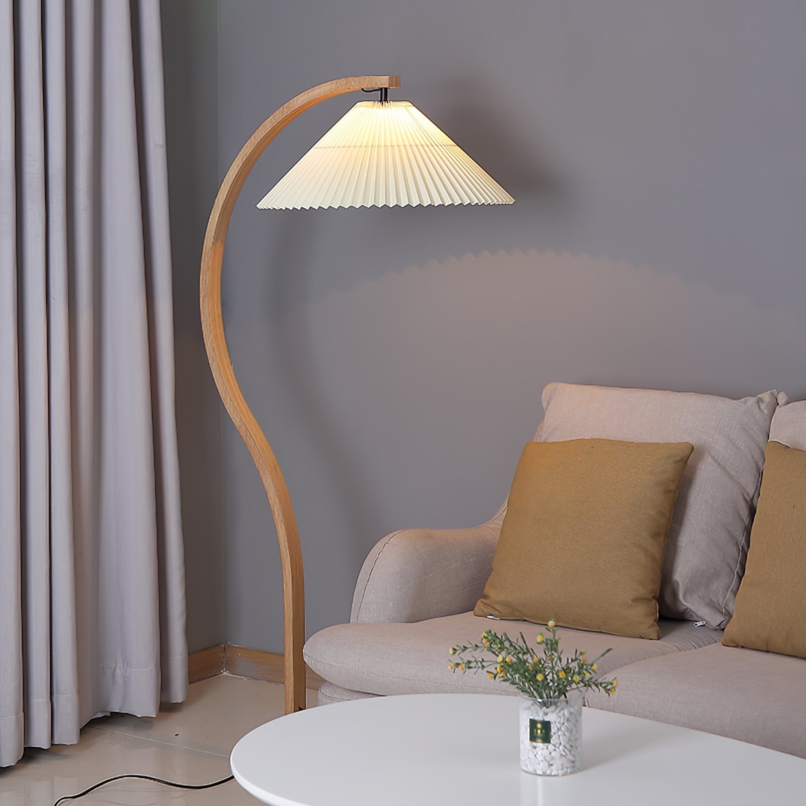 Viaro Wood Floor Lamp