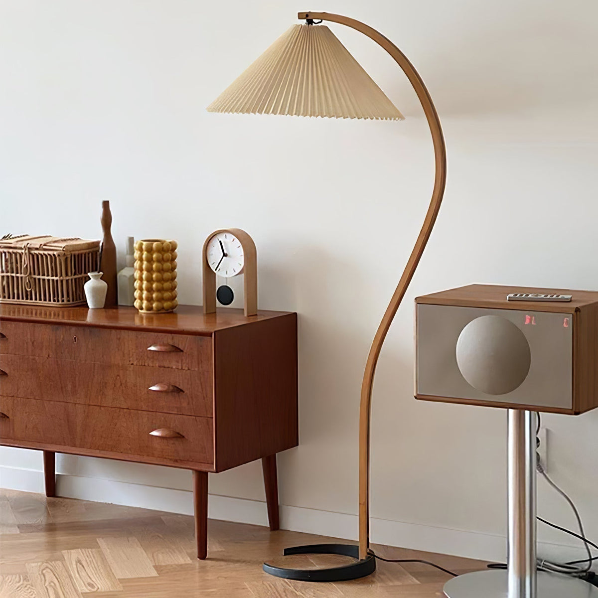 Viaro Wood Floor Lamp