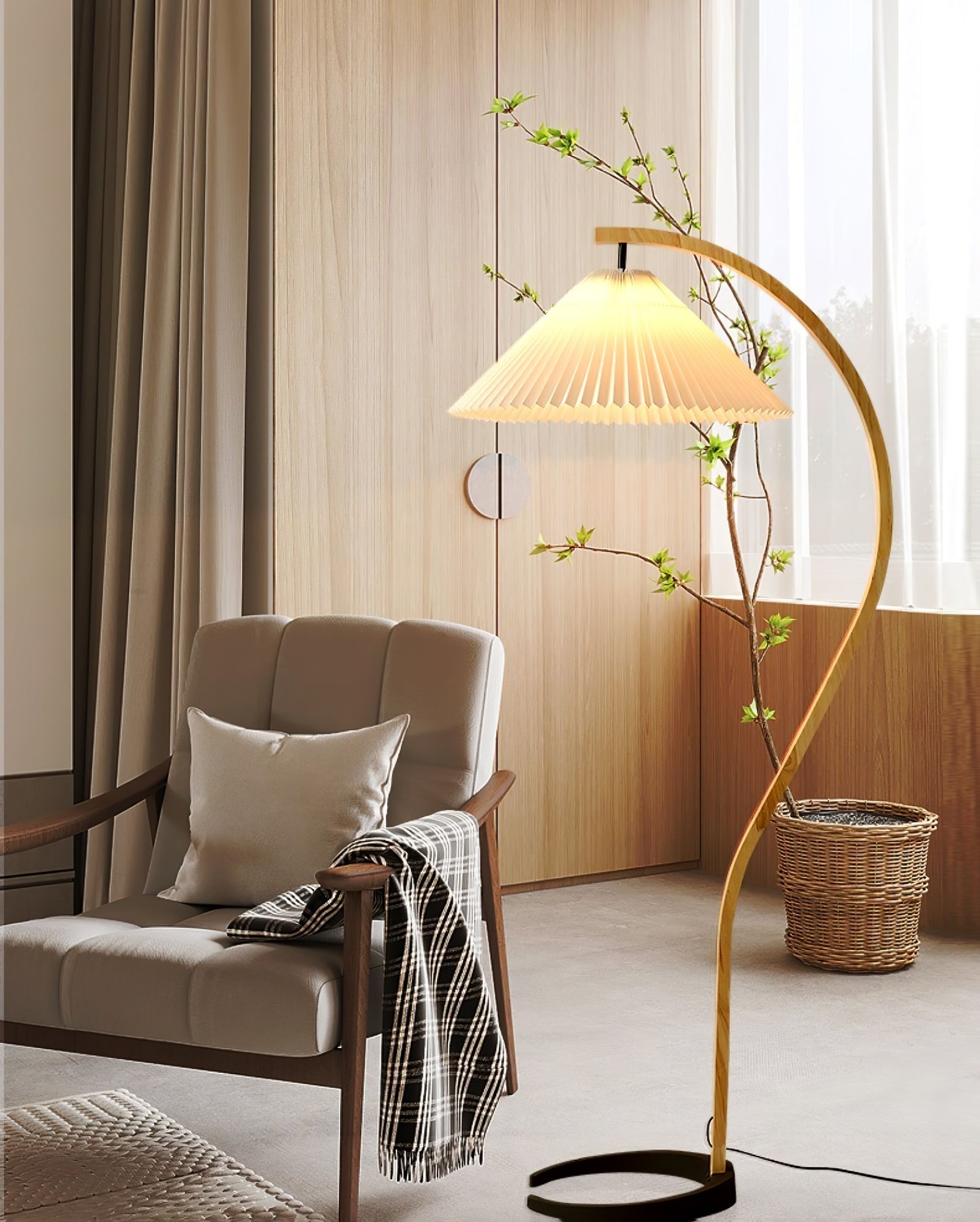 Viaro Wood Floor Lamp