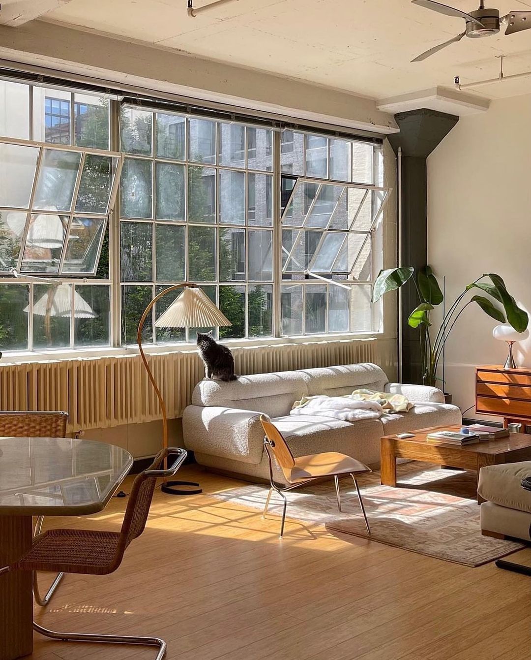 Viaro Wood Floor Lamp