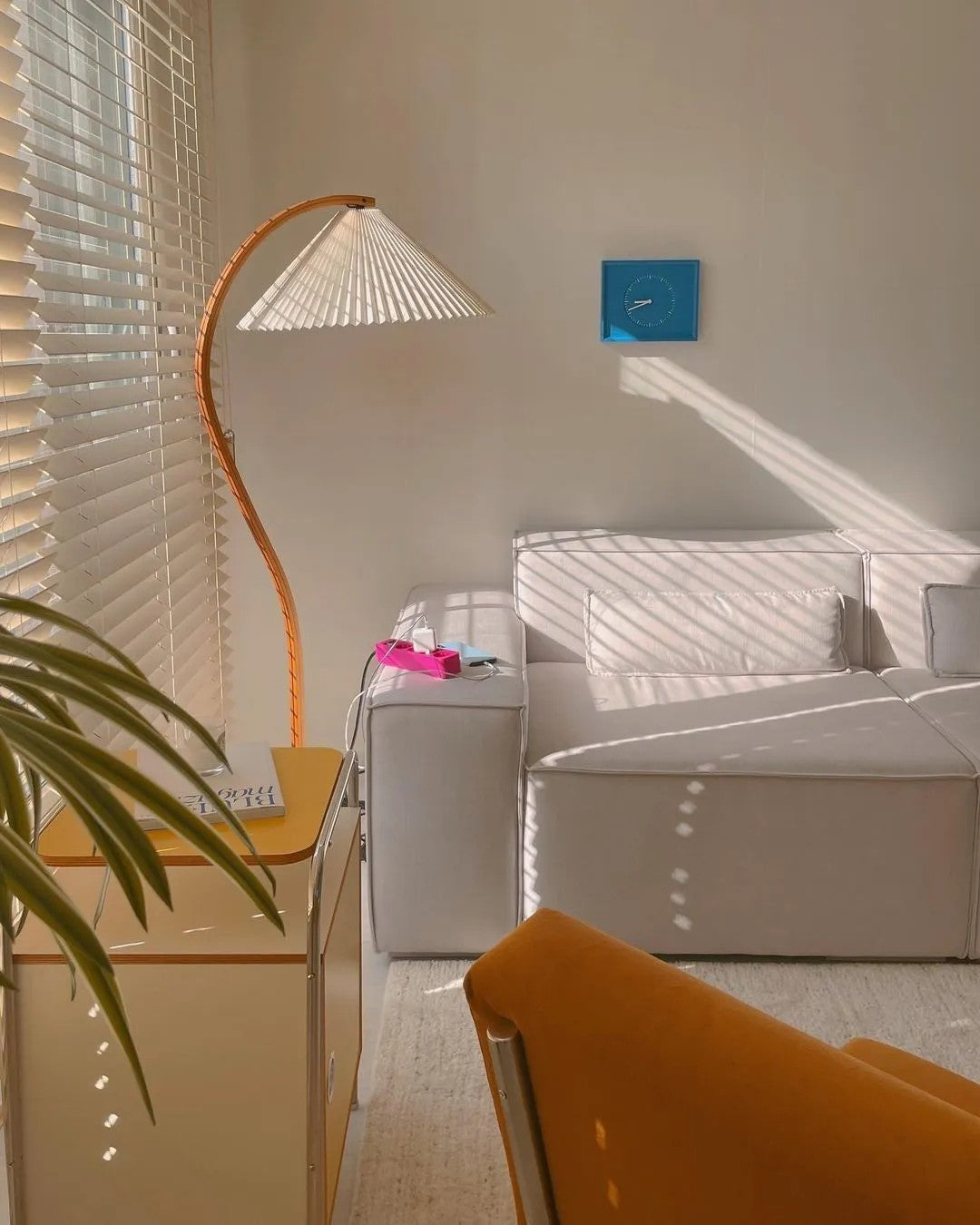 Viaro Wood Floor Lamp