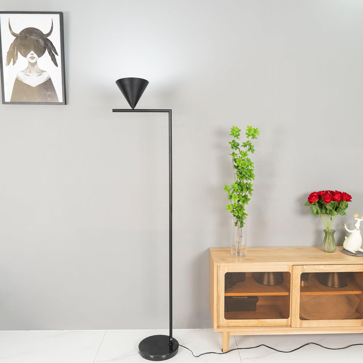 Nell Minimalist Floor Lamp