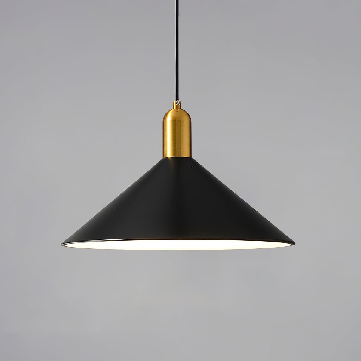 Stella Minimalist Pendant Light