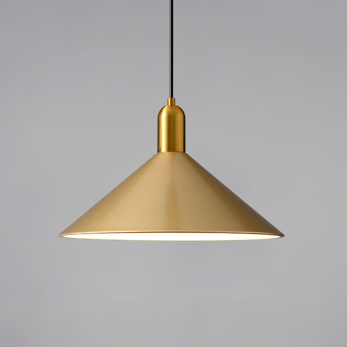 Stella Minimalist Pendant Light