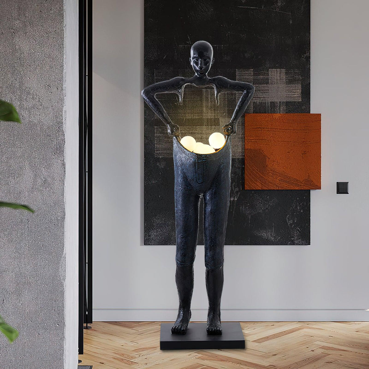 Vamiryra Sculptural Black Floor Lamp