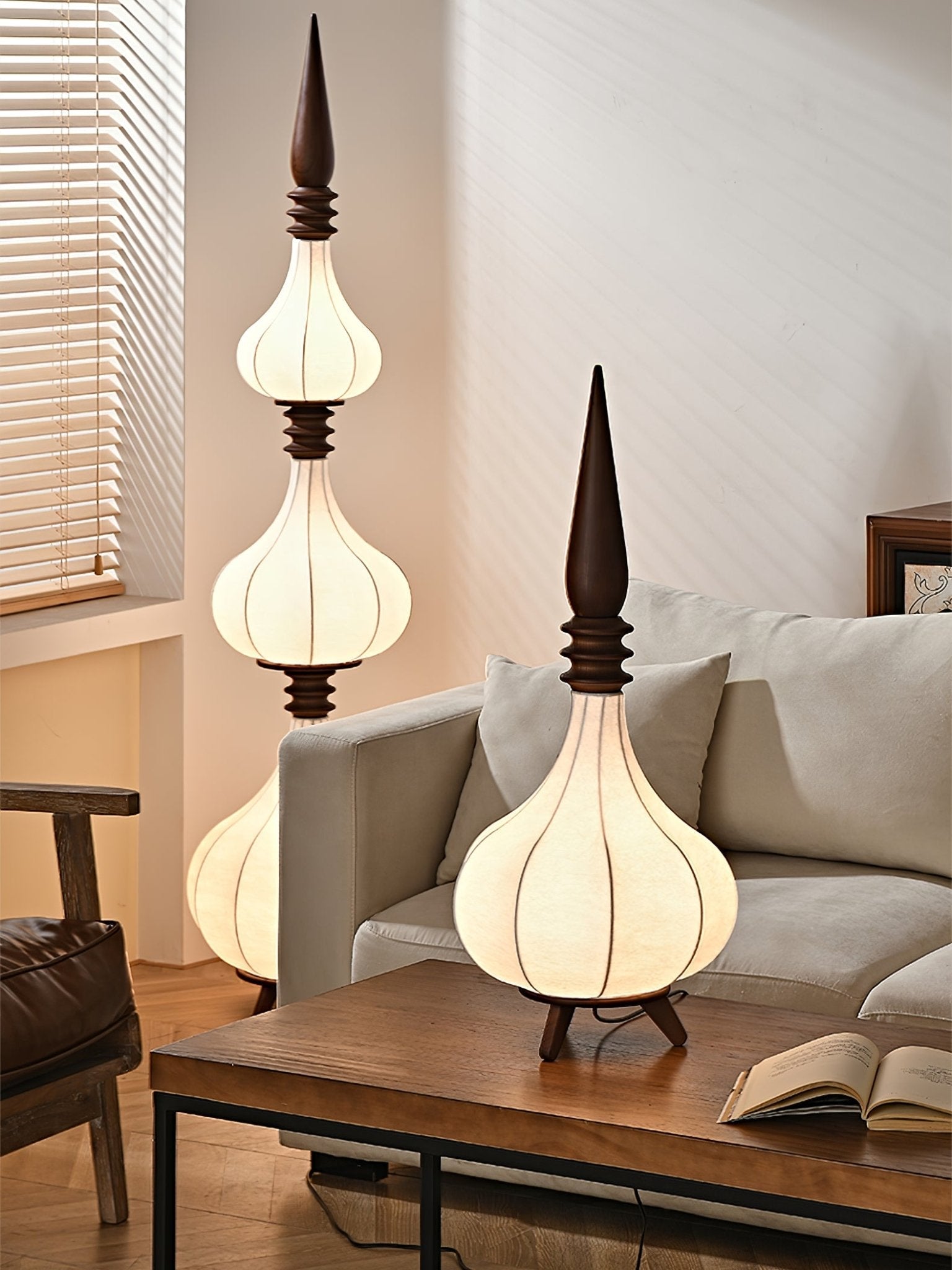 Cetalyra Tiered Gourd Floor Lamp