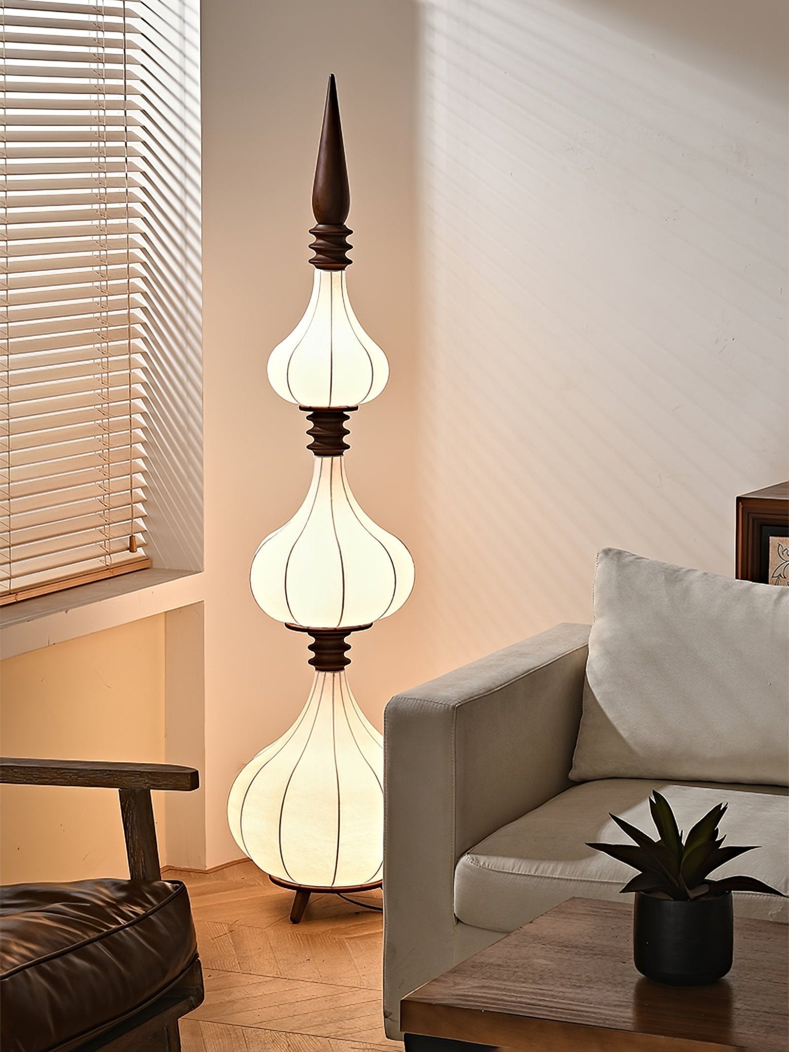 Cetalyra Tiered Gourd Floor Lamp