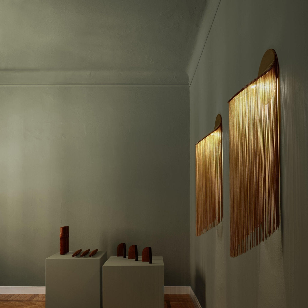 Aursilila Premium Art Sconce Wall lamp