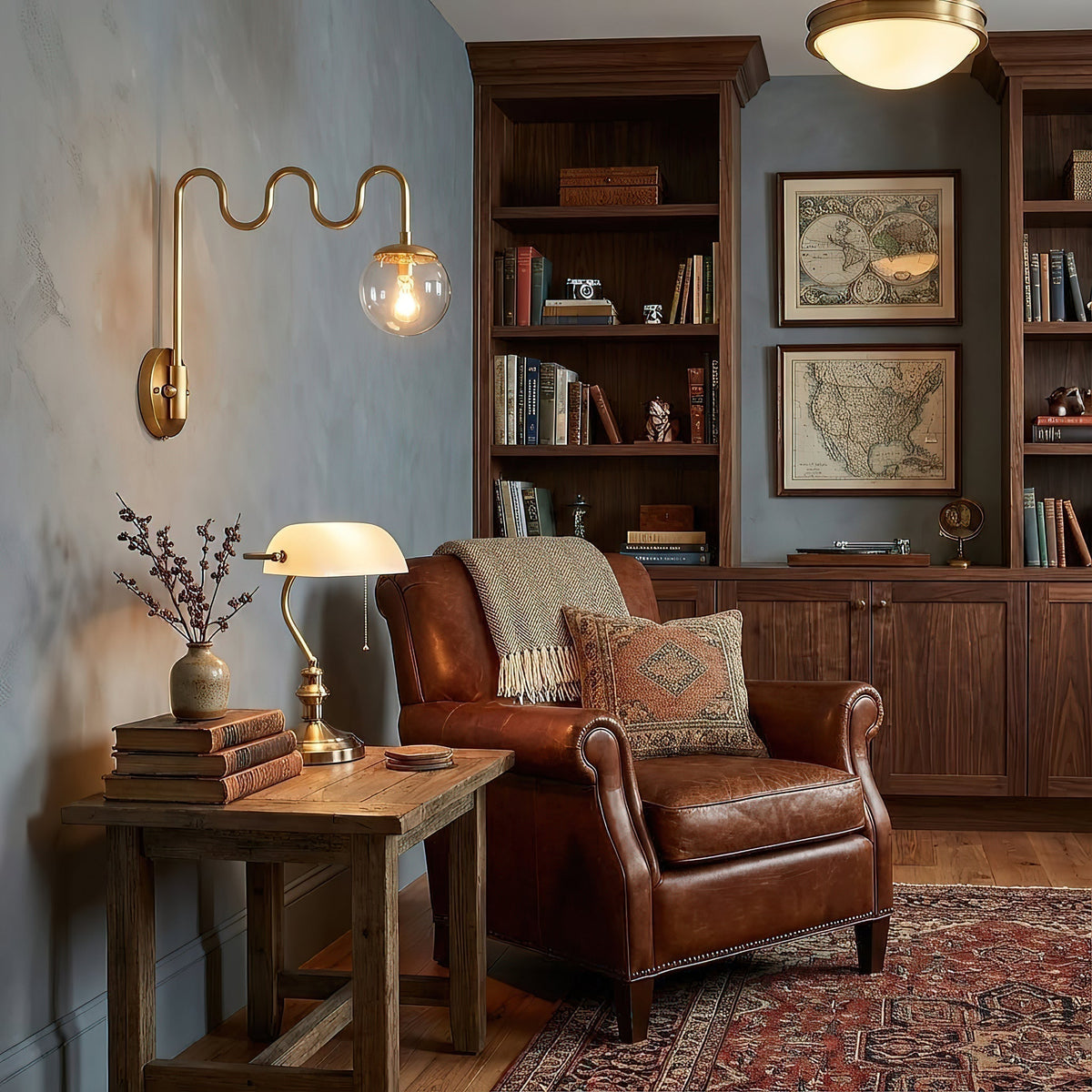 Averyn Wall Lamp
