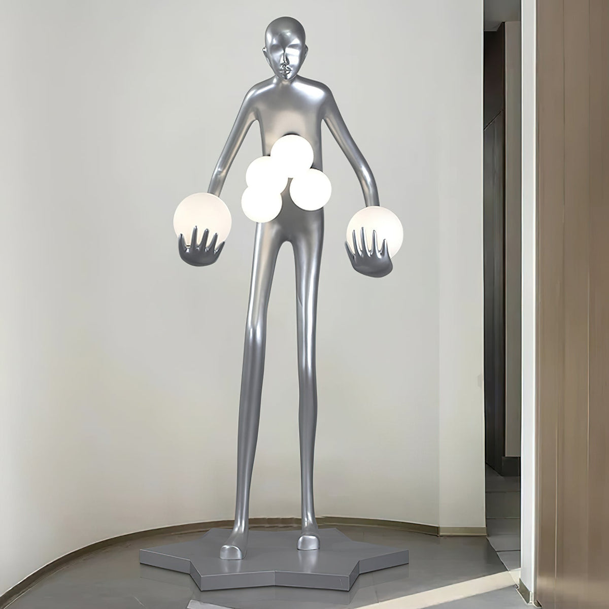 Silvaris Sculptural Floor Lamp