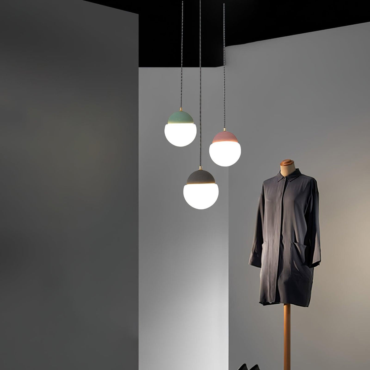 Ilraearis Glass Pendant Light