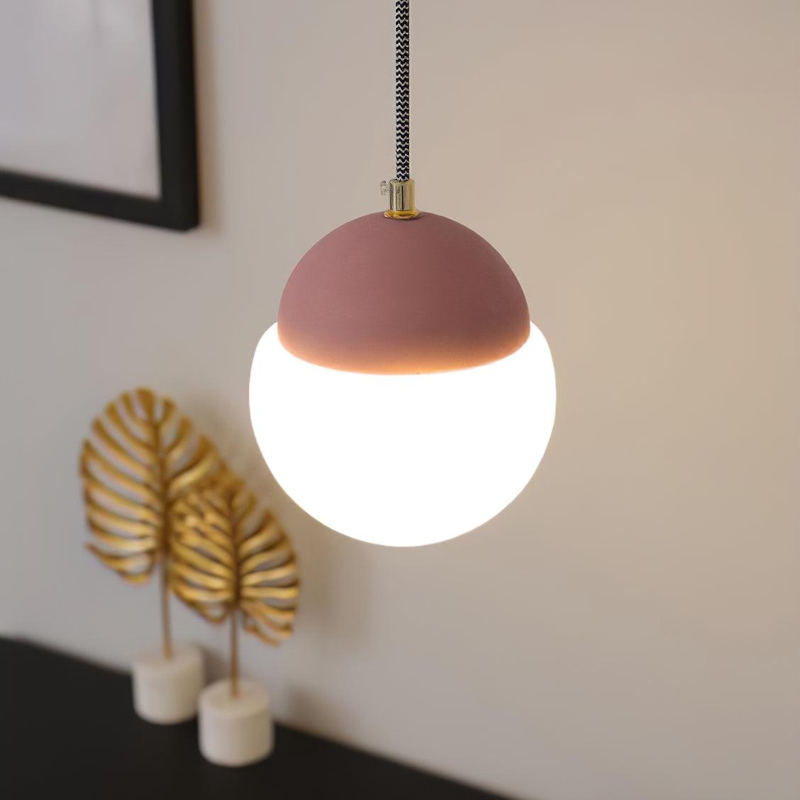 Ilraearis Glass Pendant Light